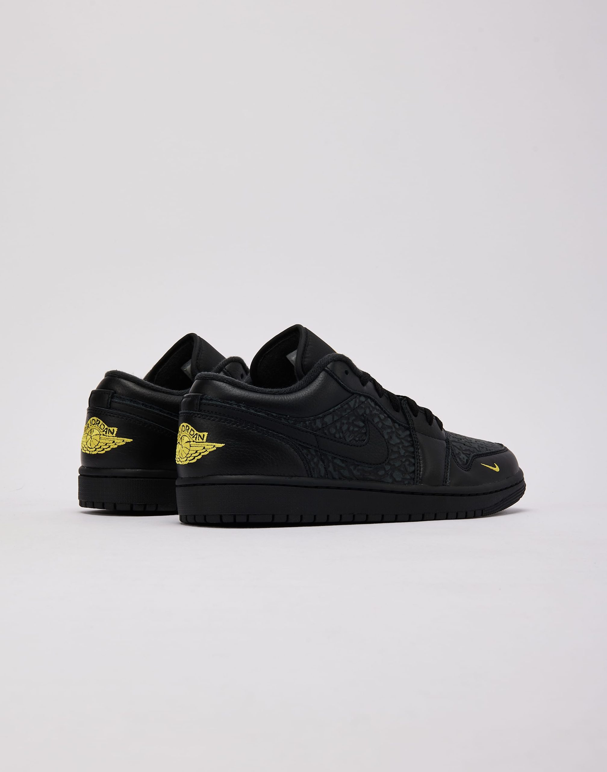 Jordan Air Jordan 1 Low SE - Image 3
