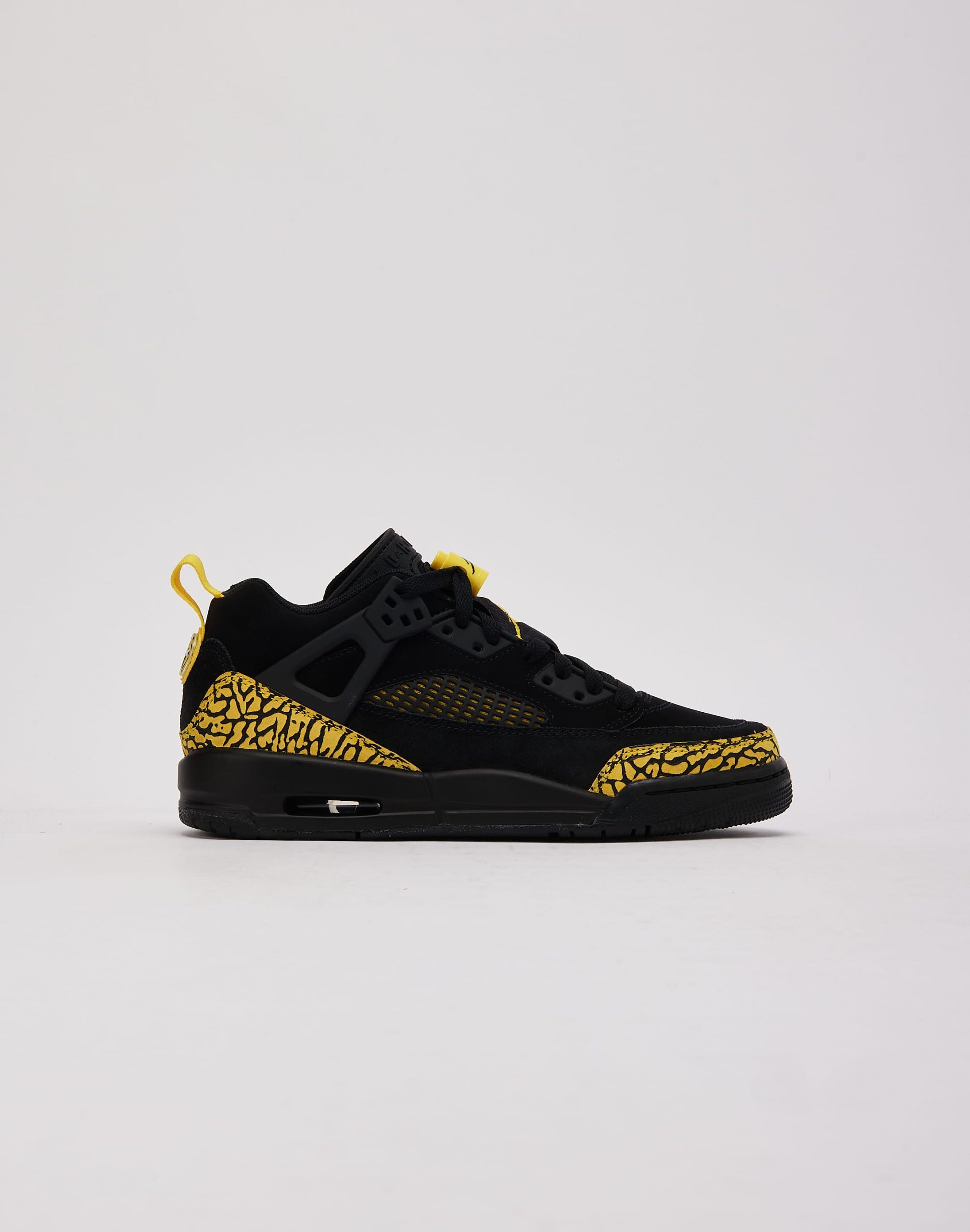 Jordan Spizike Low Grade-School
