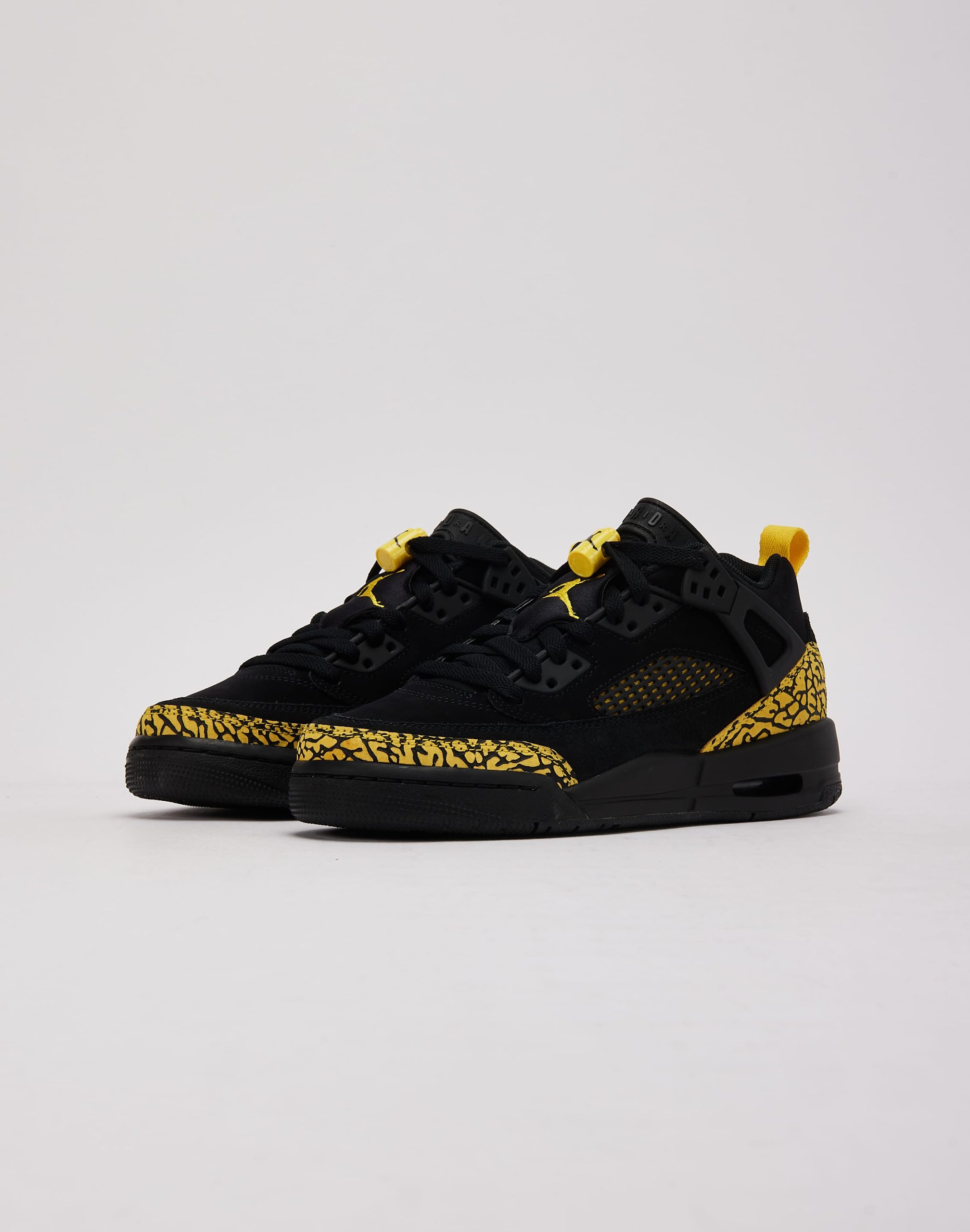 Jordan Spizike Low Grade-School - Image 2