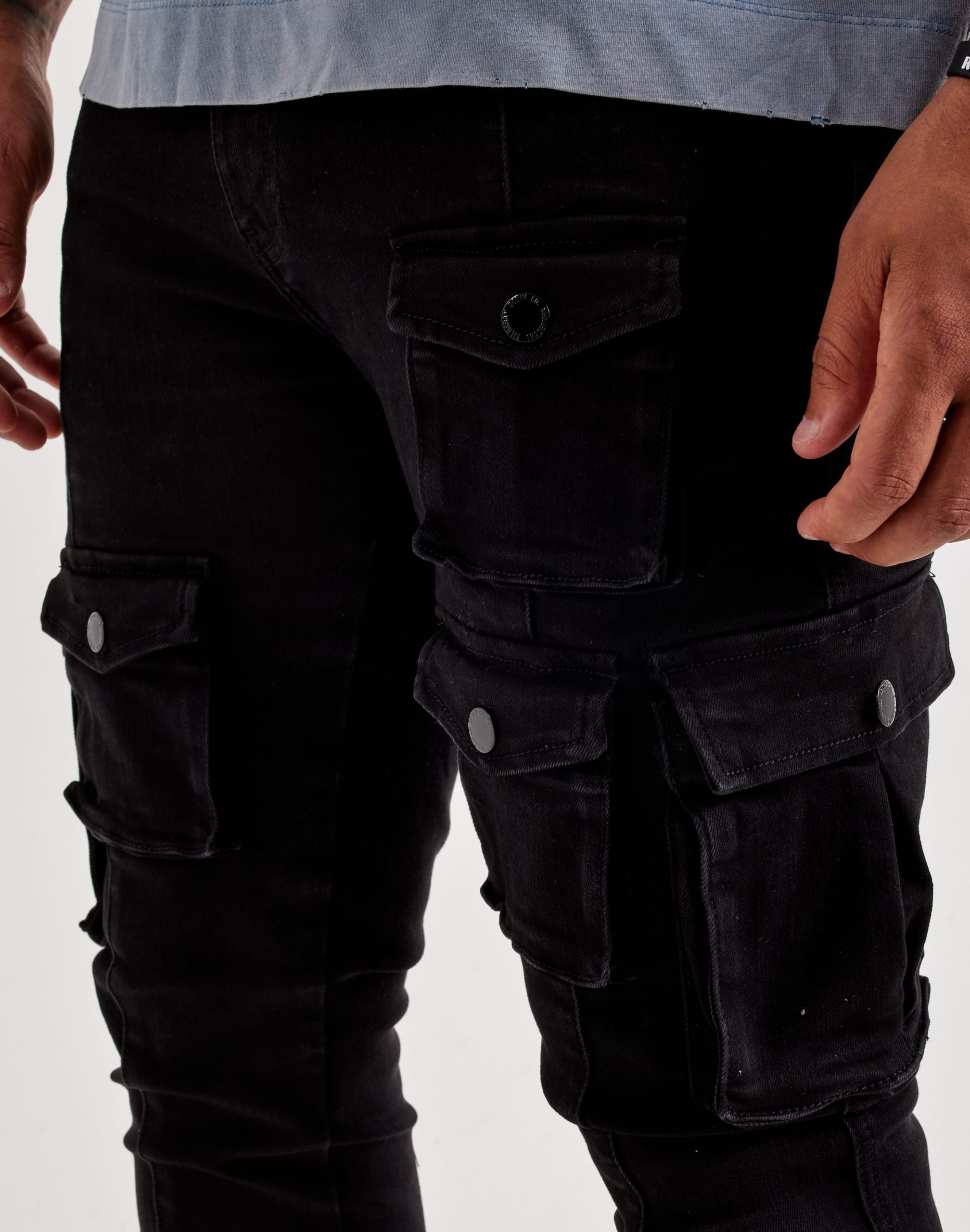 Kilogram Multi-Pocket Cargo Jeans - Image 4