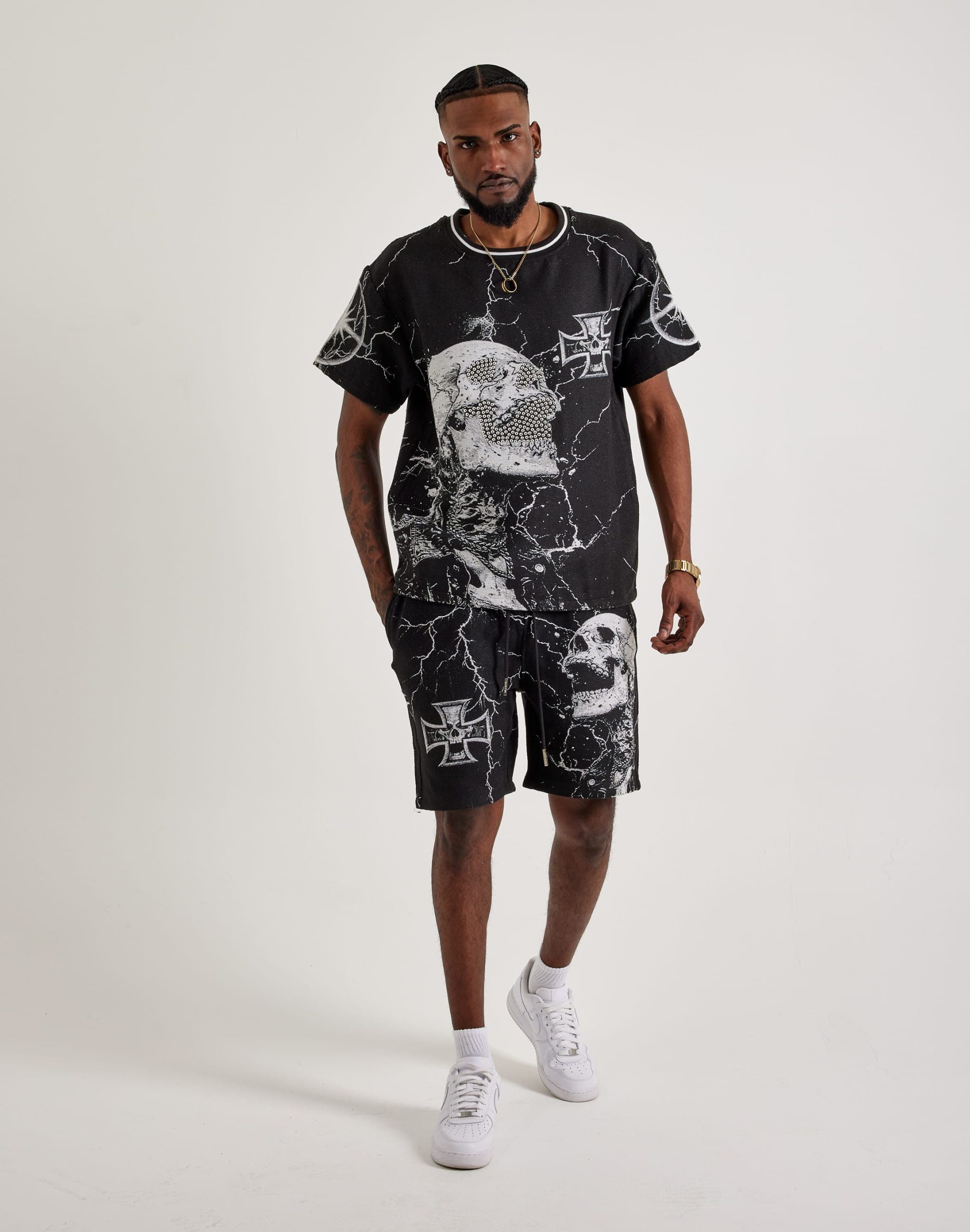 Majestik Tapestry Tee - Image 4