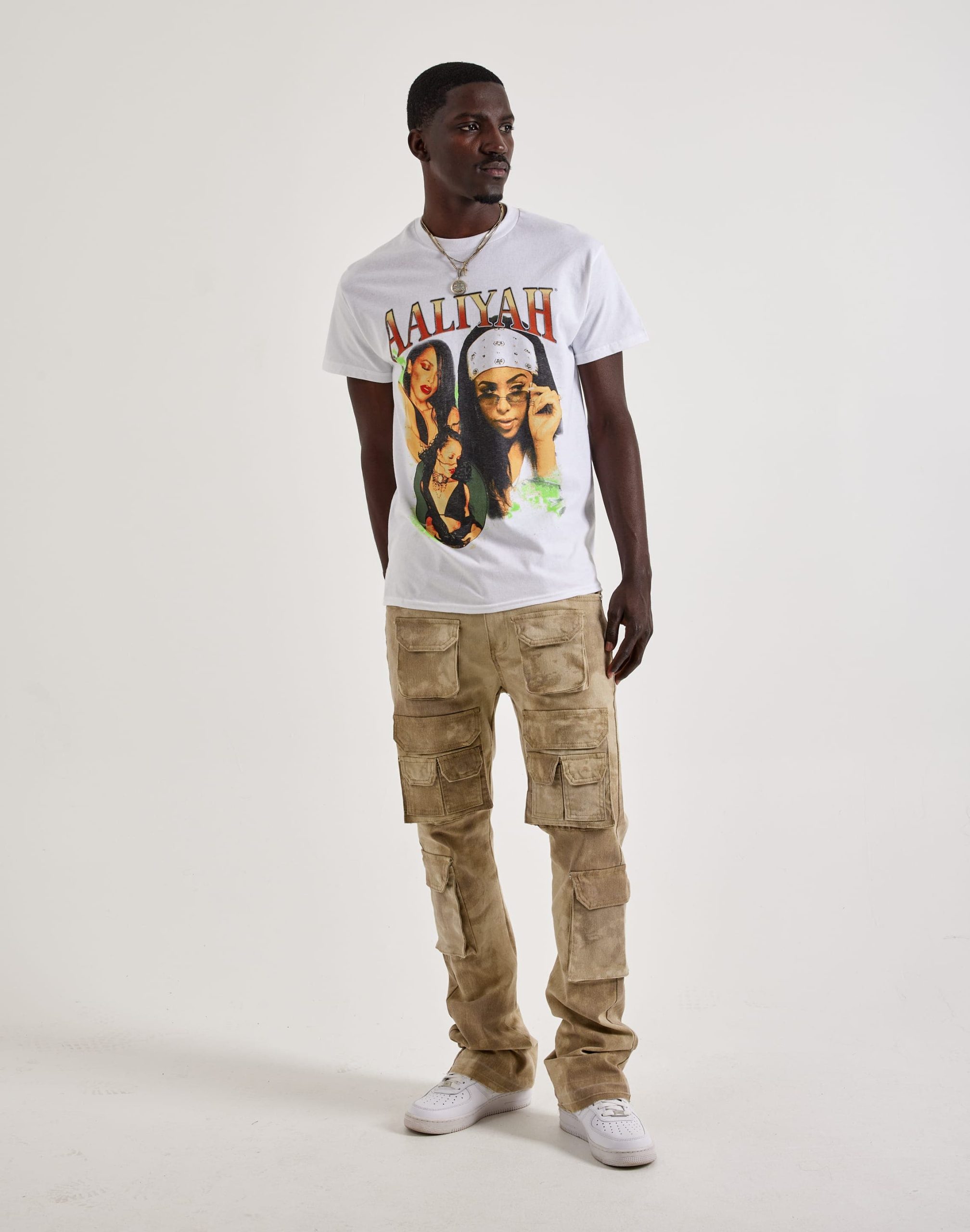 Merch Traffic Aaliyah Collage Tee - Image 4