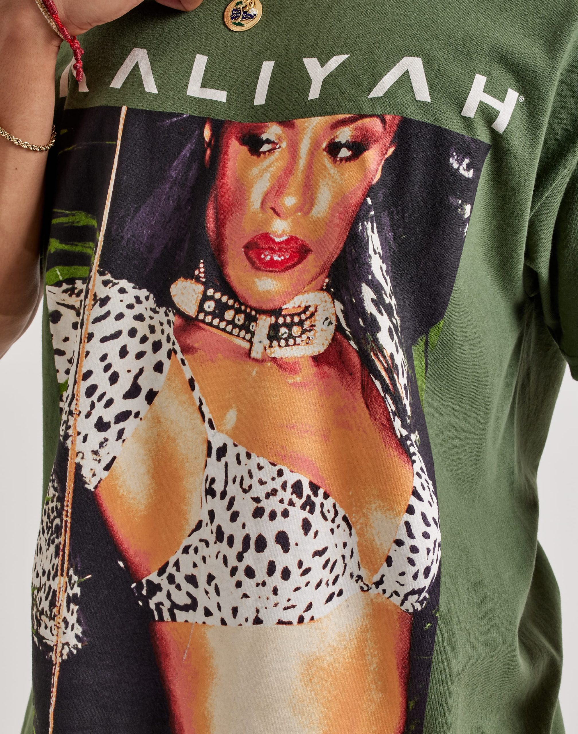 Merch Traffic Aaliyah Photo Tee - Image 2
