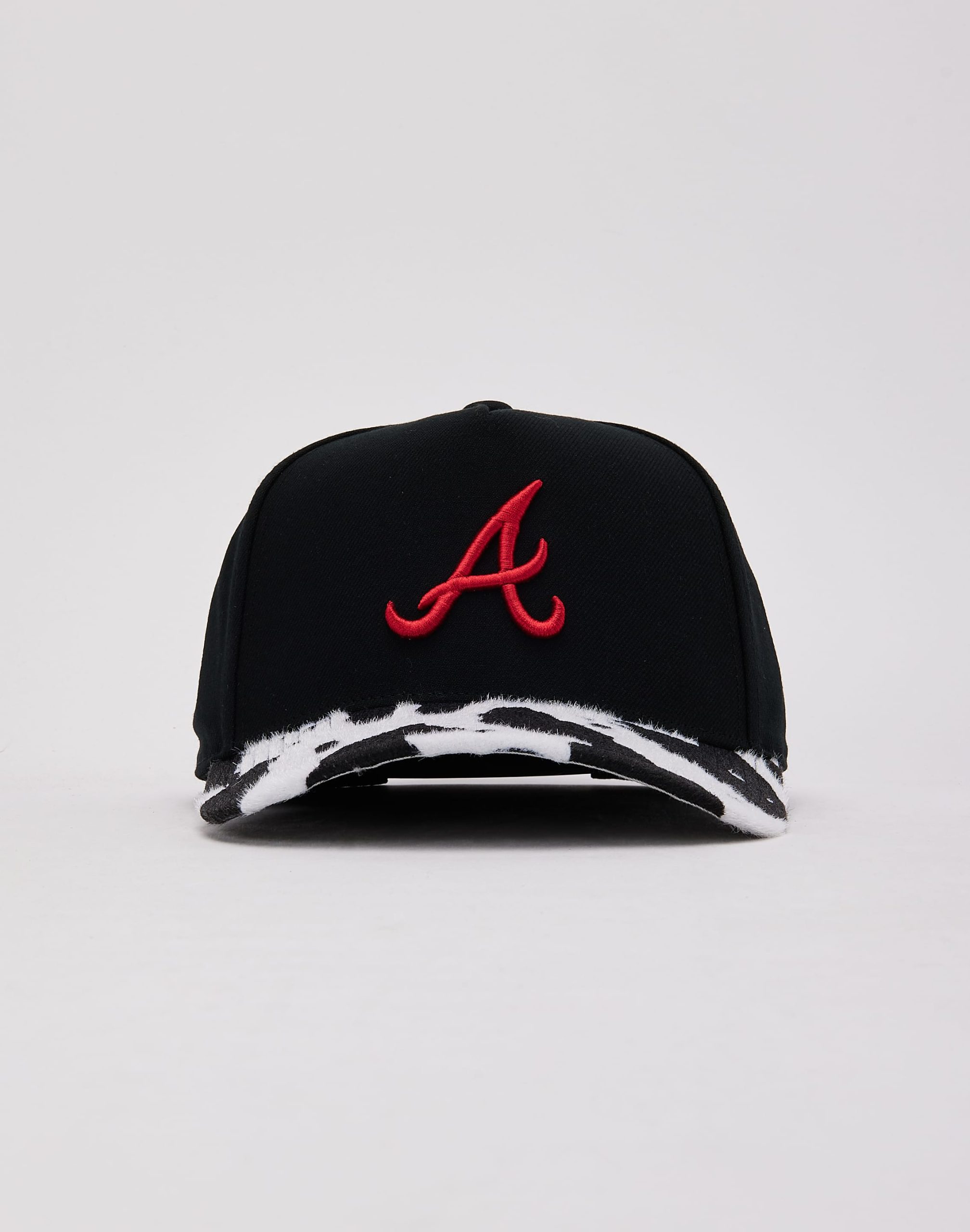 Mitchell & Ness MLB Atlanta Braves Rocky Road Pro Pinch Snapback Hat - Image 2