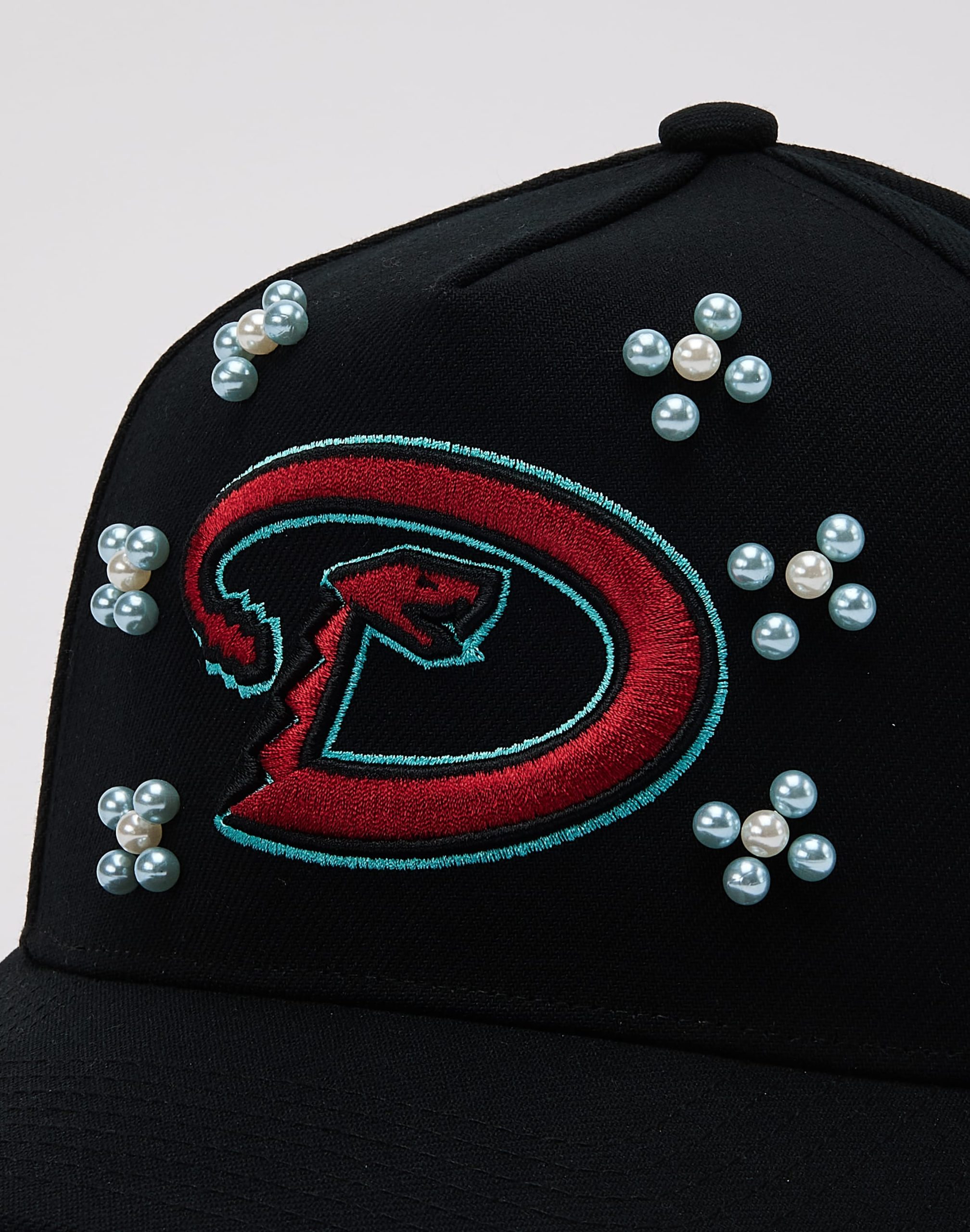 Mitchell & Ness MLB Arizona Diamondbacks Beaded Pro Pinch Snapback Hat - Image 4