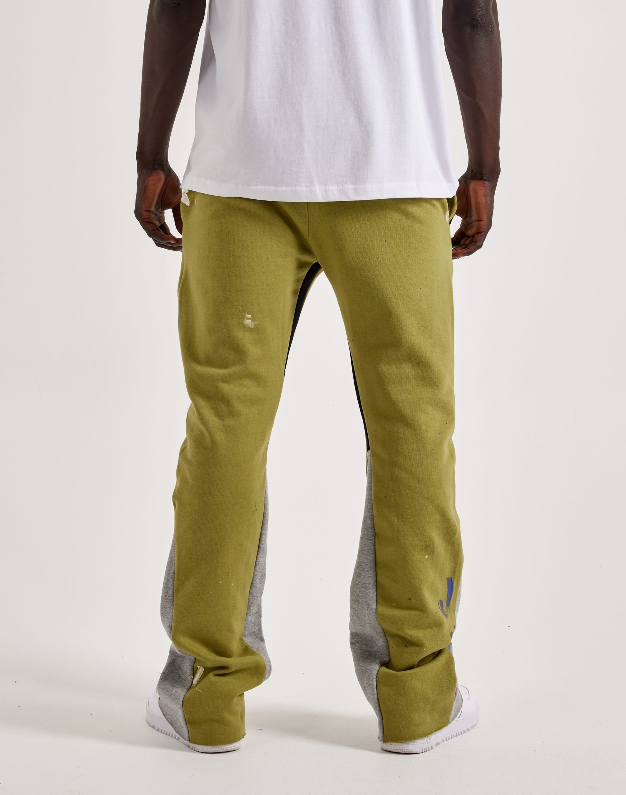 MNML Contrast Bootcut Fleece Sweatpants - Image 4