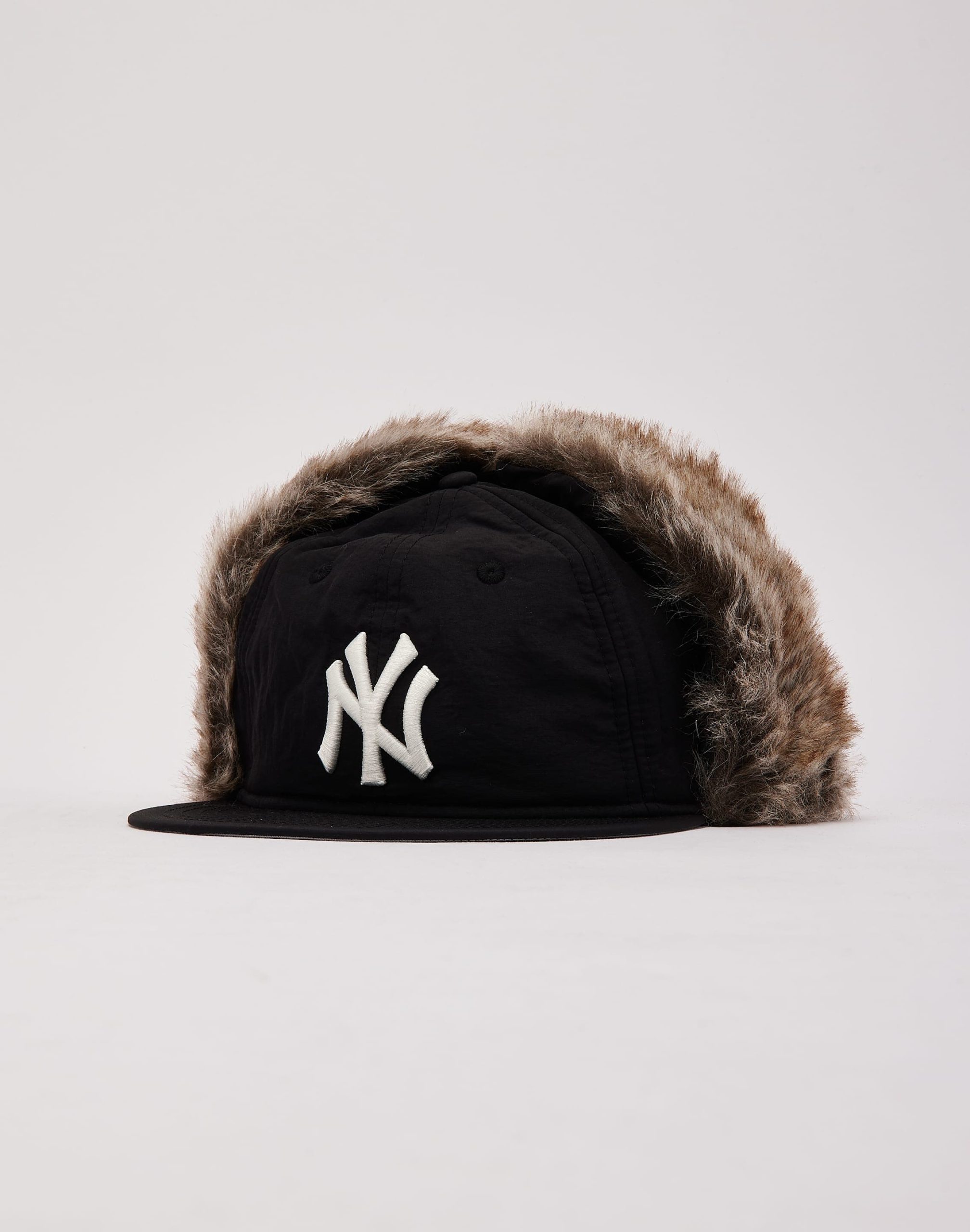 New Era MLB New York Yankees Winter Dog Ear 59Fifty Fitted Hat