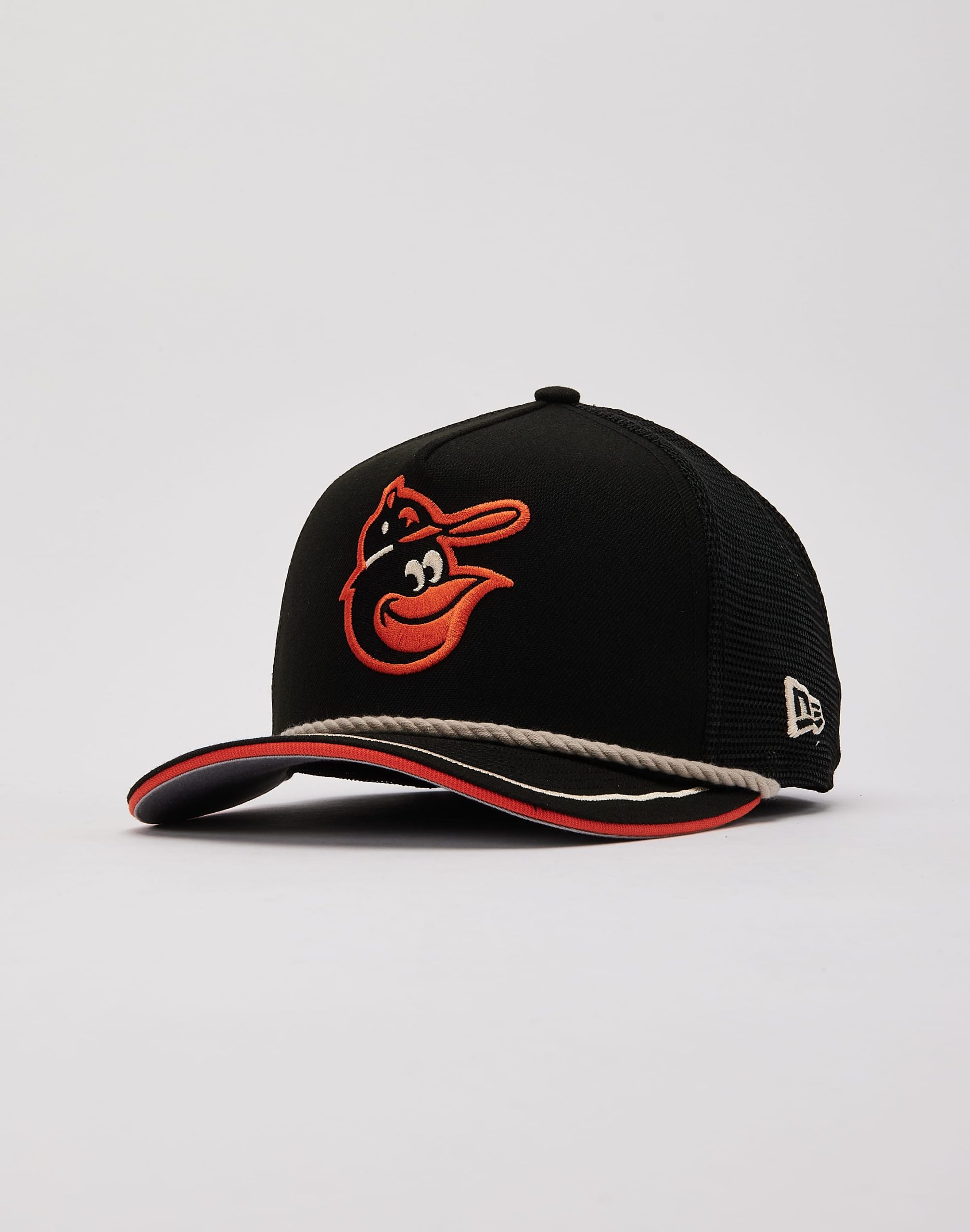 New Era MLB Baltimore Orioles Vintage Rope Trucker Hat