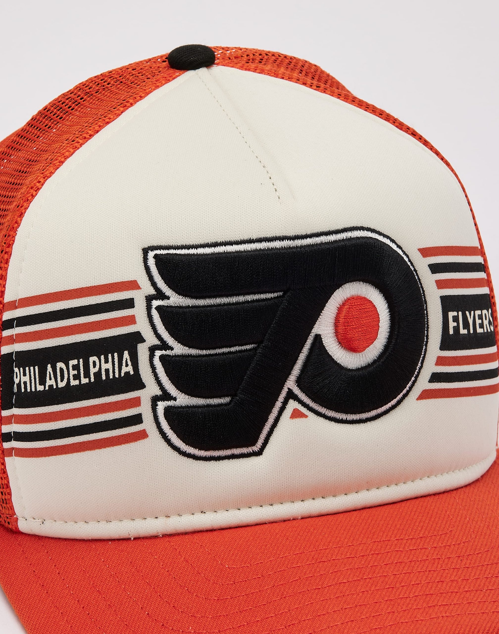 New Era NHL Philadelphia Flyers Banner 9Fifty A-Frame Trucker Hat - Image 4