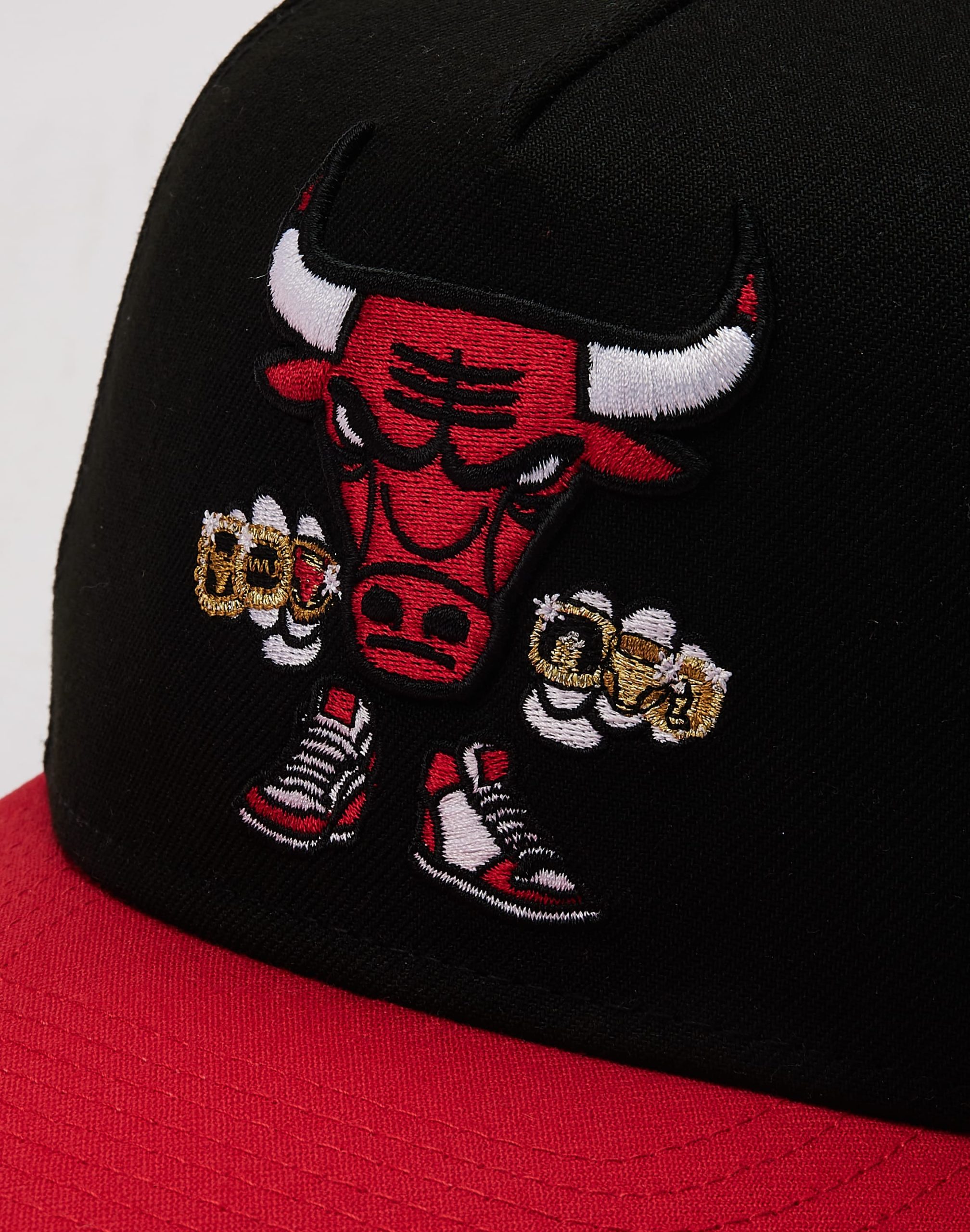 New Era NBA Chicago Bulls Cartoon 9Fifty A-Frame Snapback Hat - Image 4