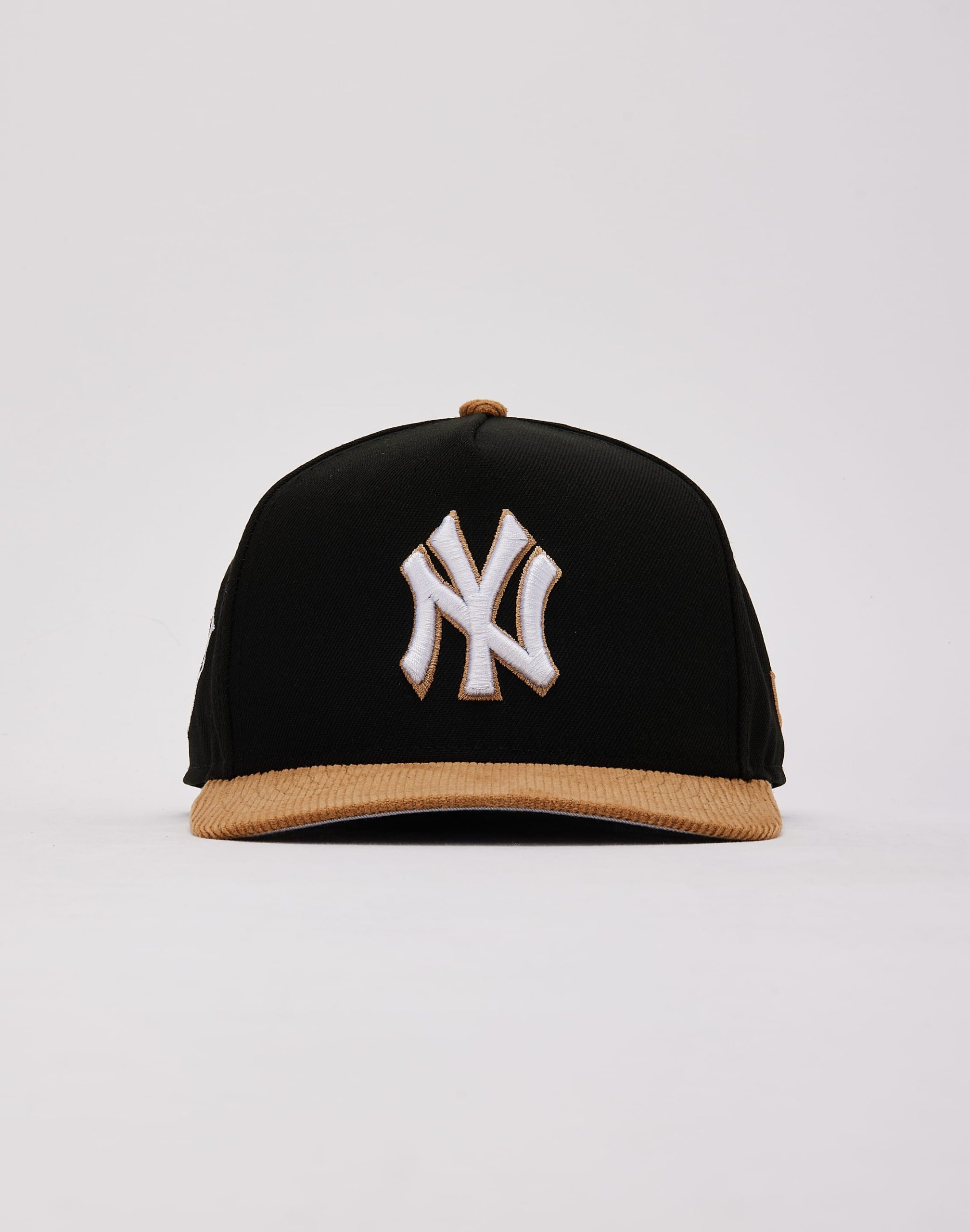 New Era MLB New York Yankees Corduroy 9Fifty A-Frame Snapback - Image 2