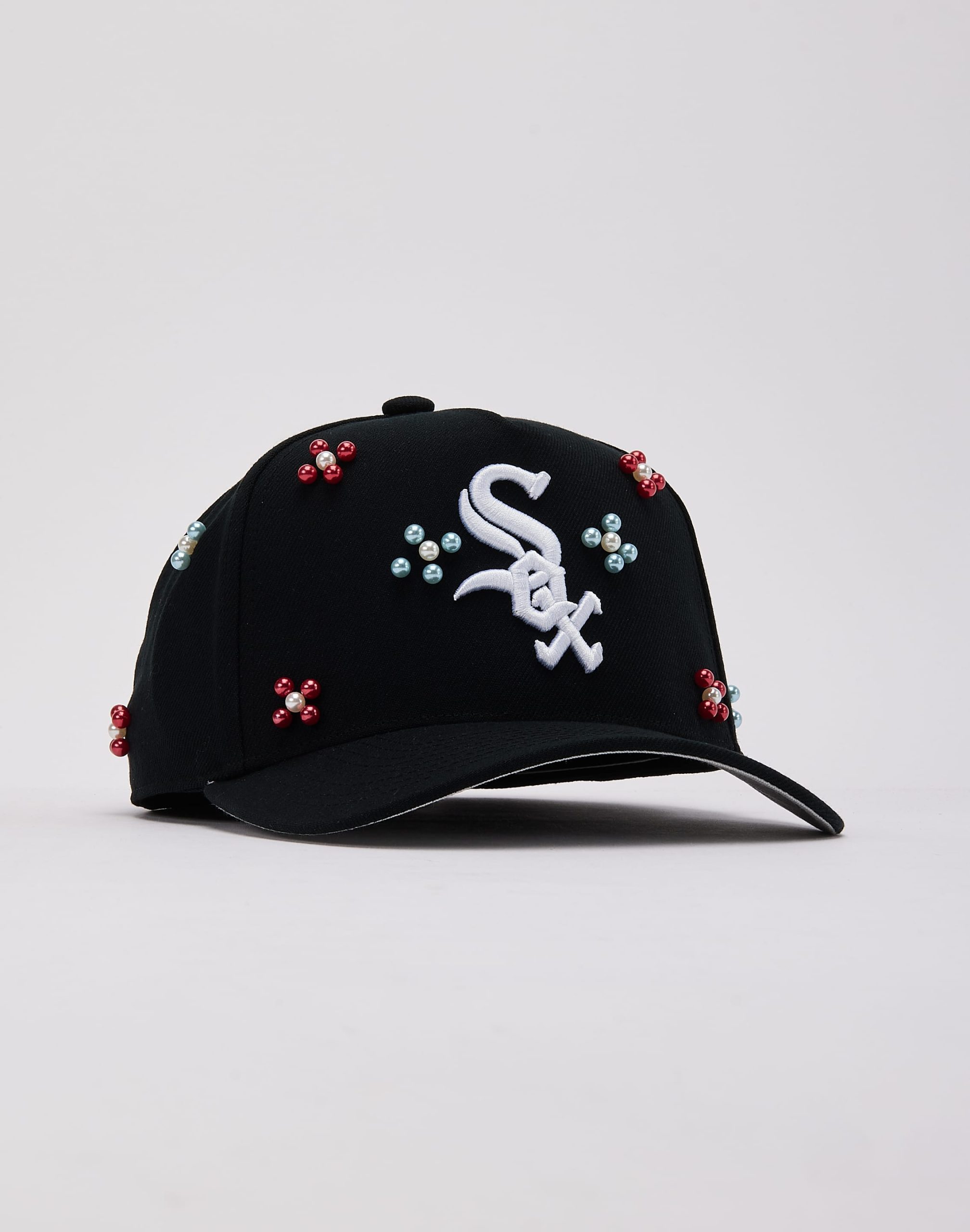 Mitchell & Ness MLB Chicago White Sox Beaded Pro Pinch Snapback Hat - Image 3