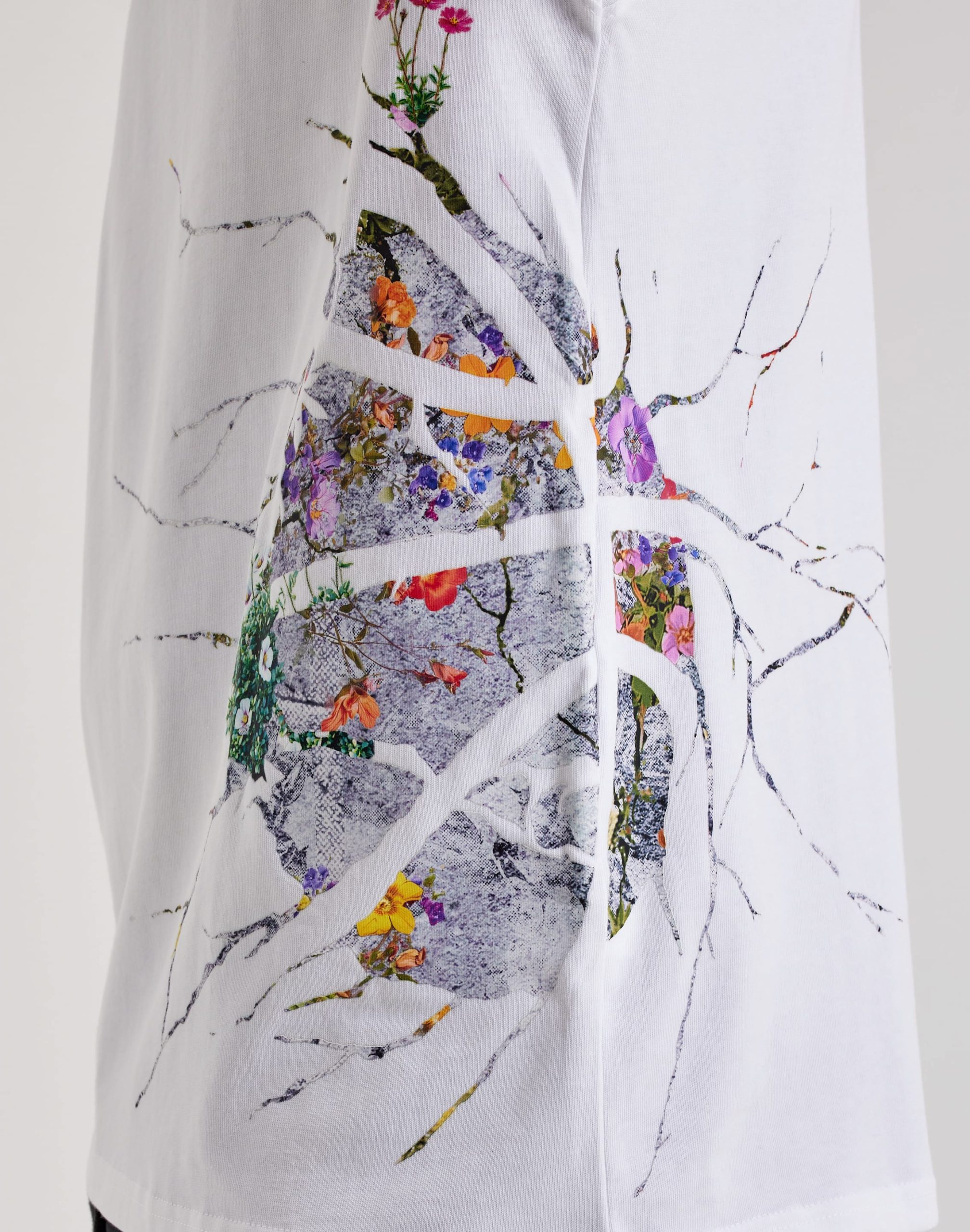 Nike Basketball Tee - Image 2