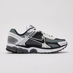 Nike Zoom Vomero 5 SE