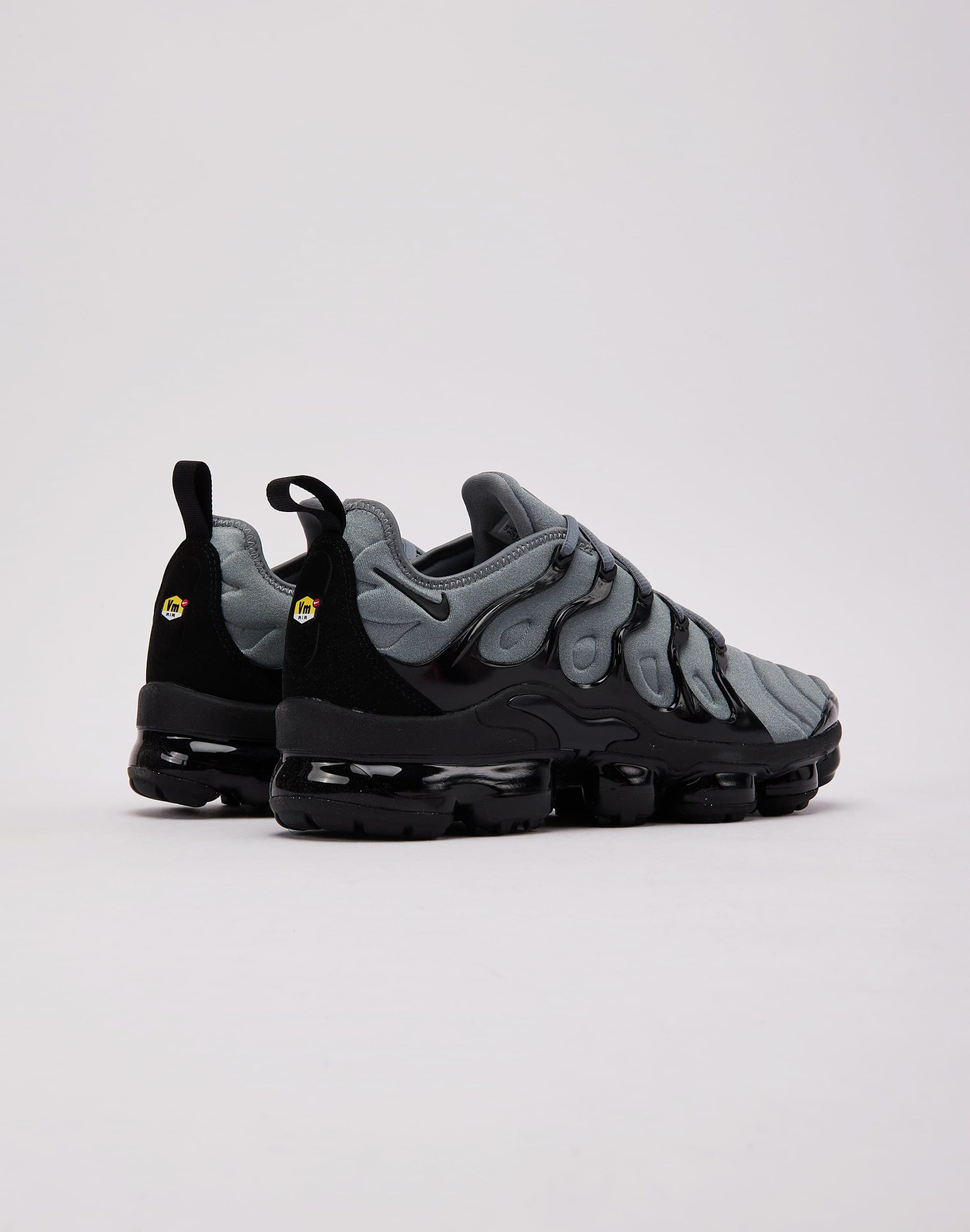 Nike Vapormax Plus - Image 3