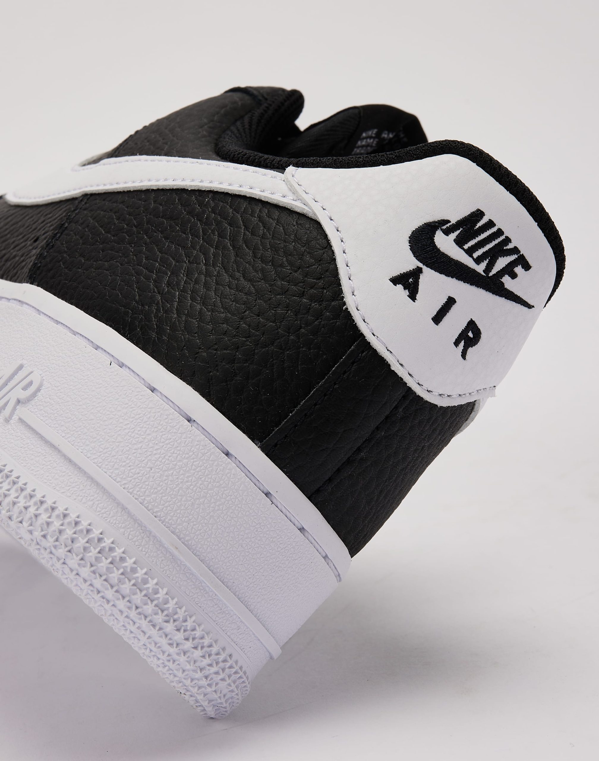 Nike Air Force 1 '07 Low - Image 5