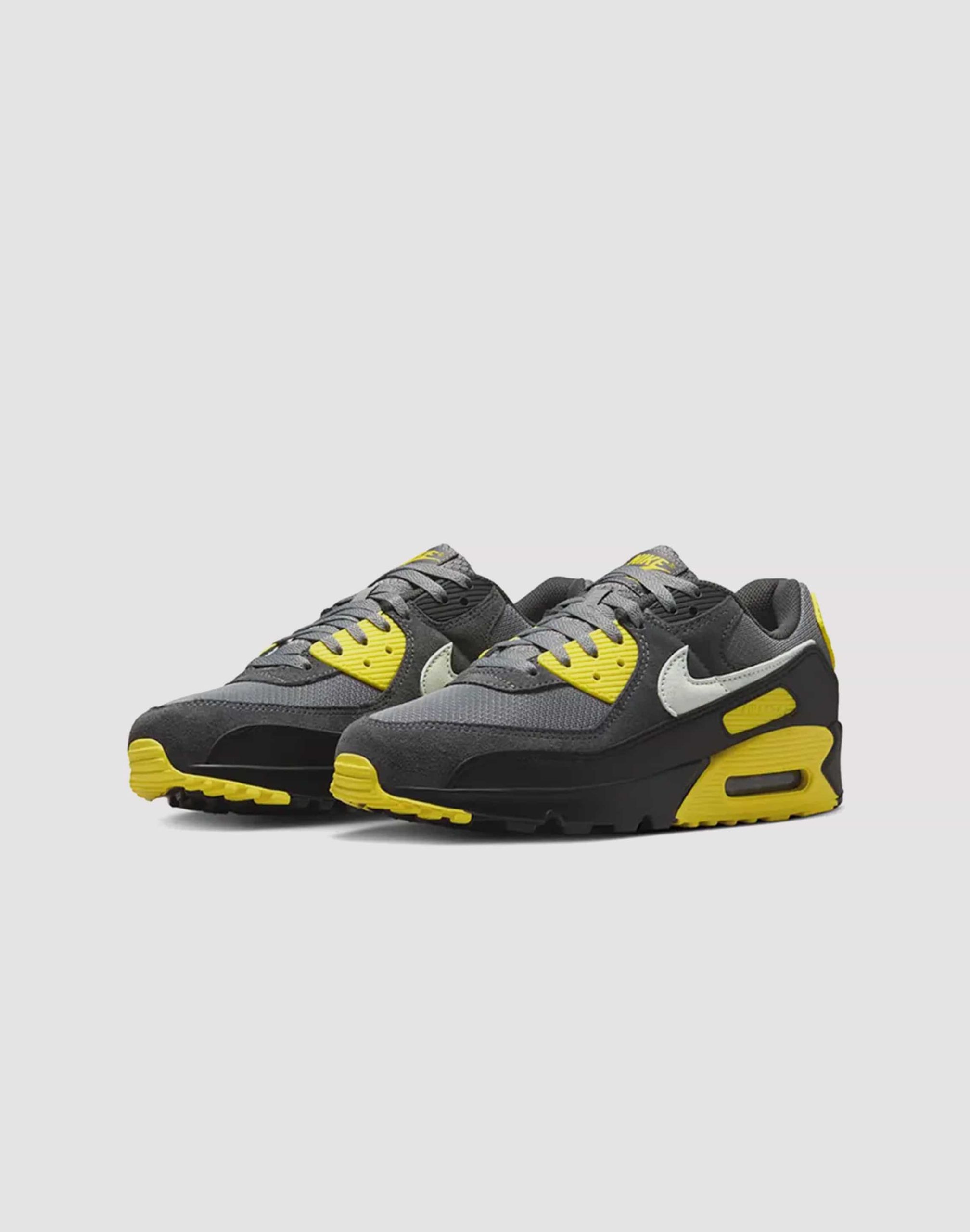 Nike Air Max 90 - Image 2