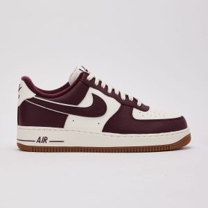 Nike Air Force 1 Low '07 LV8