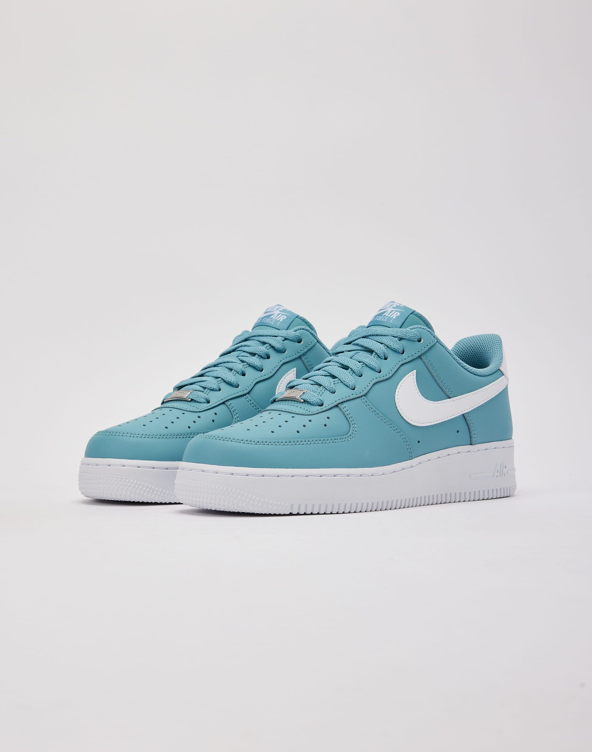 Nike Air Force 1 Low '07 - Image 2