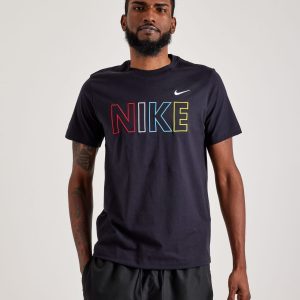 Nike Sportswear Tee