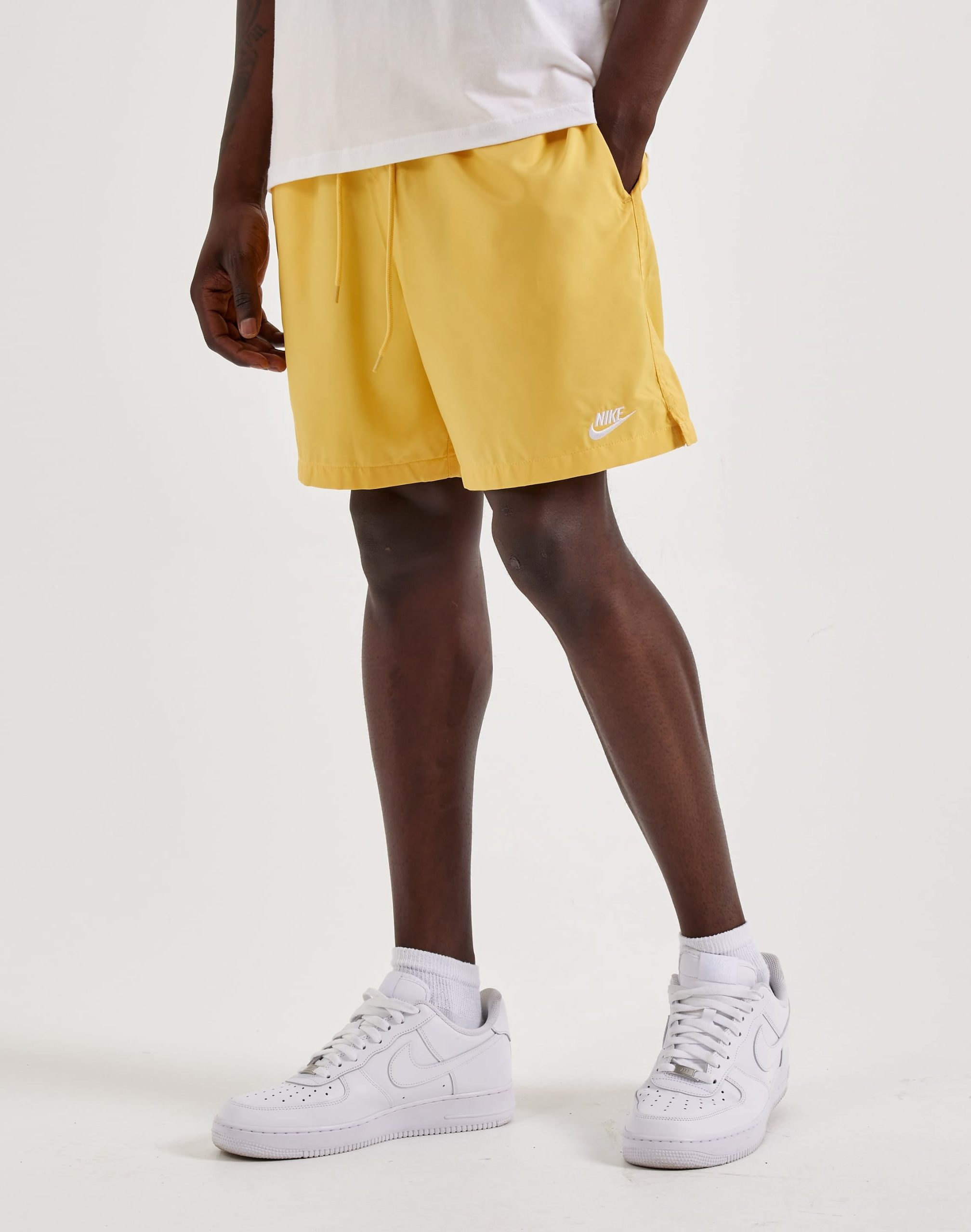 Nike Club Woven Flow Shorts - Image 2