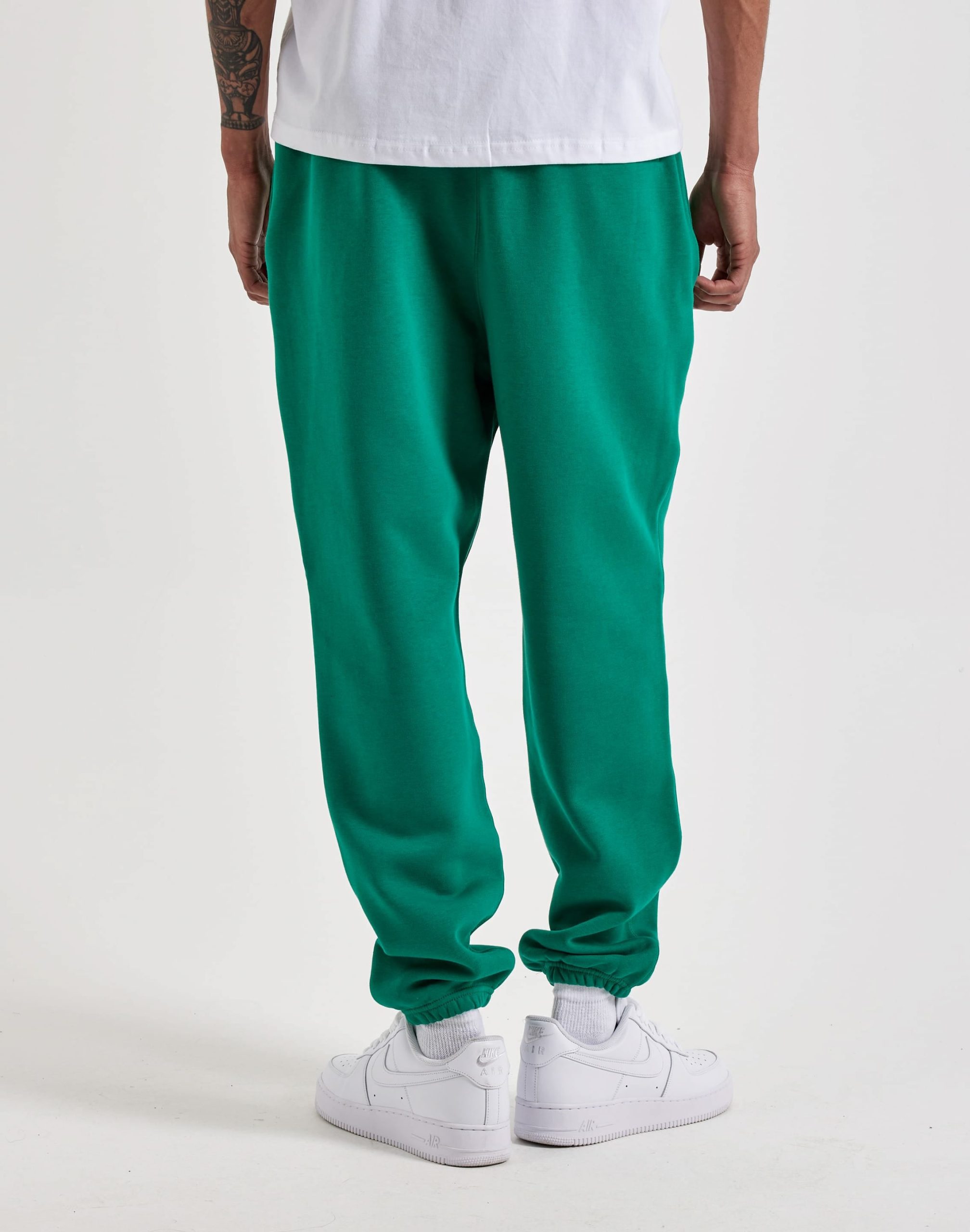 Nike Club Cuffed Brushed Fleece Pants - Image 3