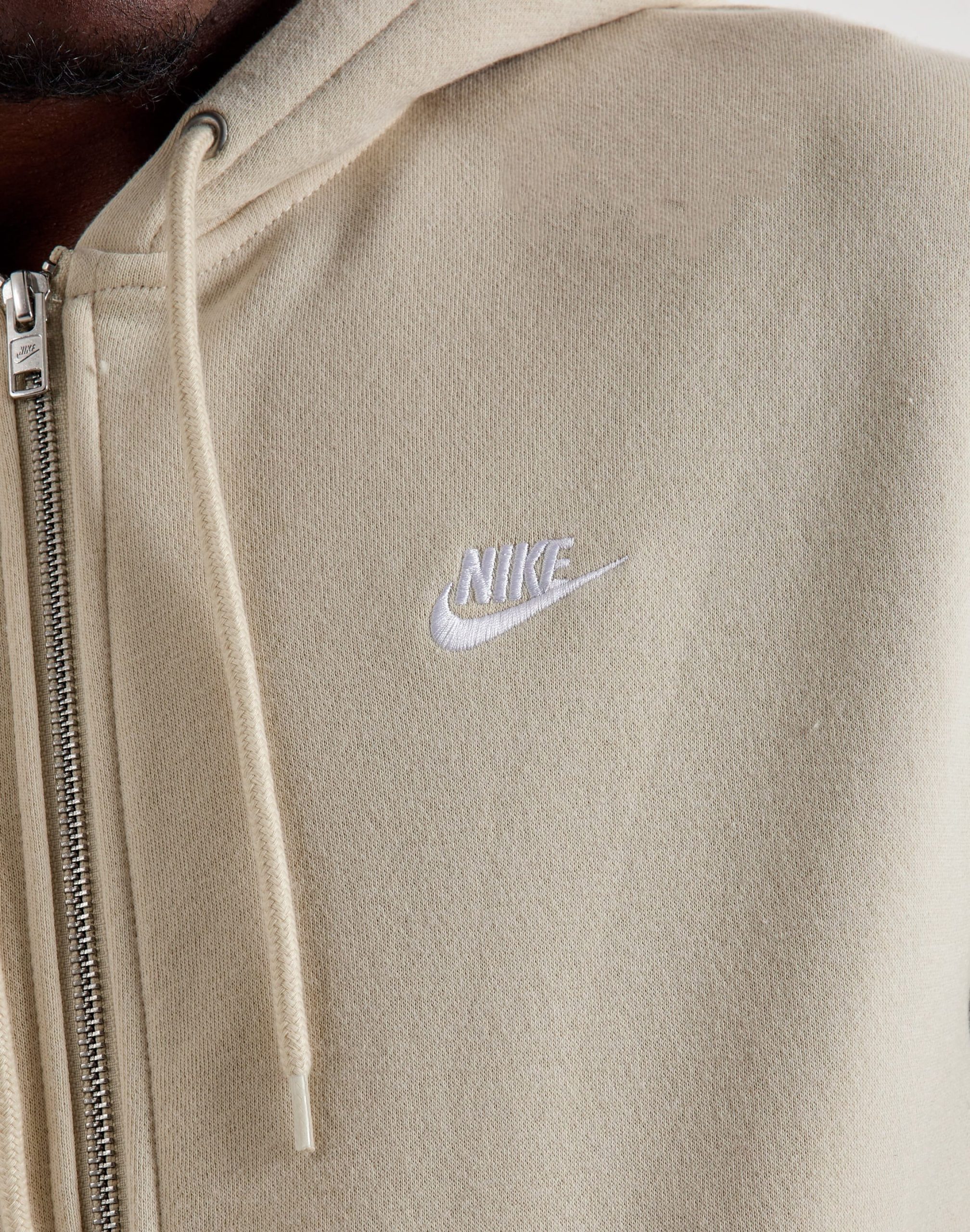 Nike Club Full-Zip Fleece Hoodie - Image 2