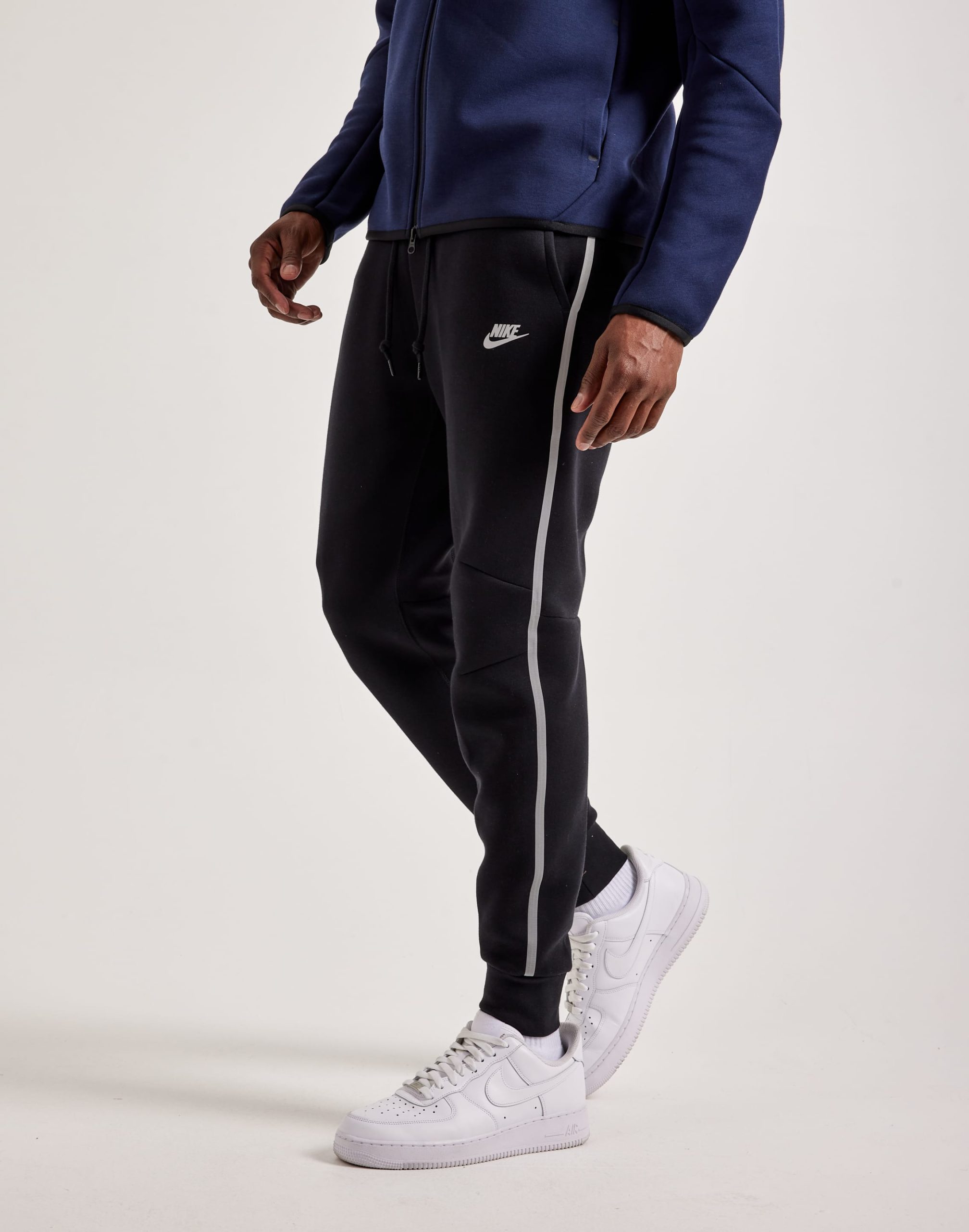 Nike Tech Fleece Joggers - Image 2