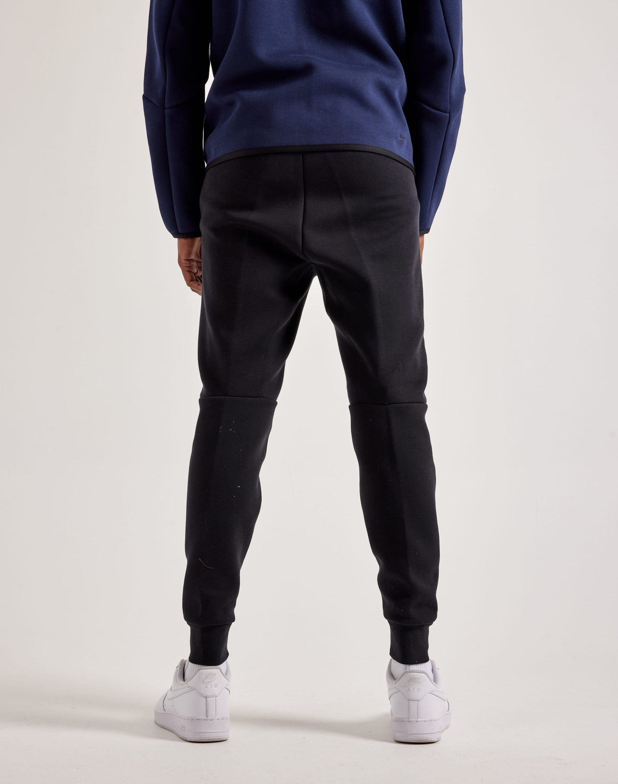 Nike Tech Fleece Joggers - Image 4