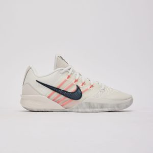 Nike Sabrina 3