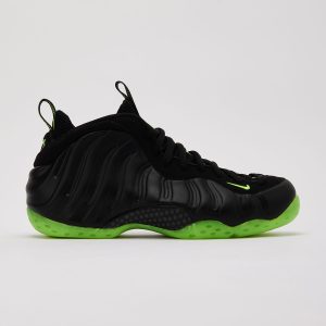 Nike Air Foamposite One 'Black Volt'