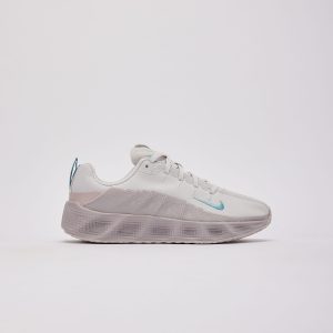 Nike Ava Rover Grade-School