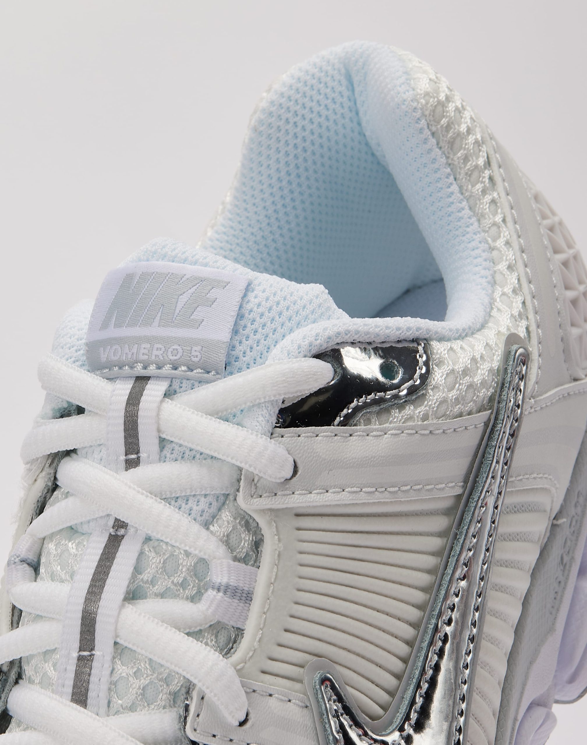 Nike Zoom Vomero 5 - Image 5
