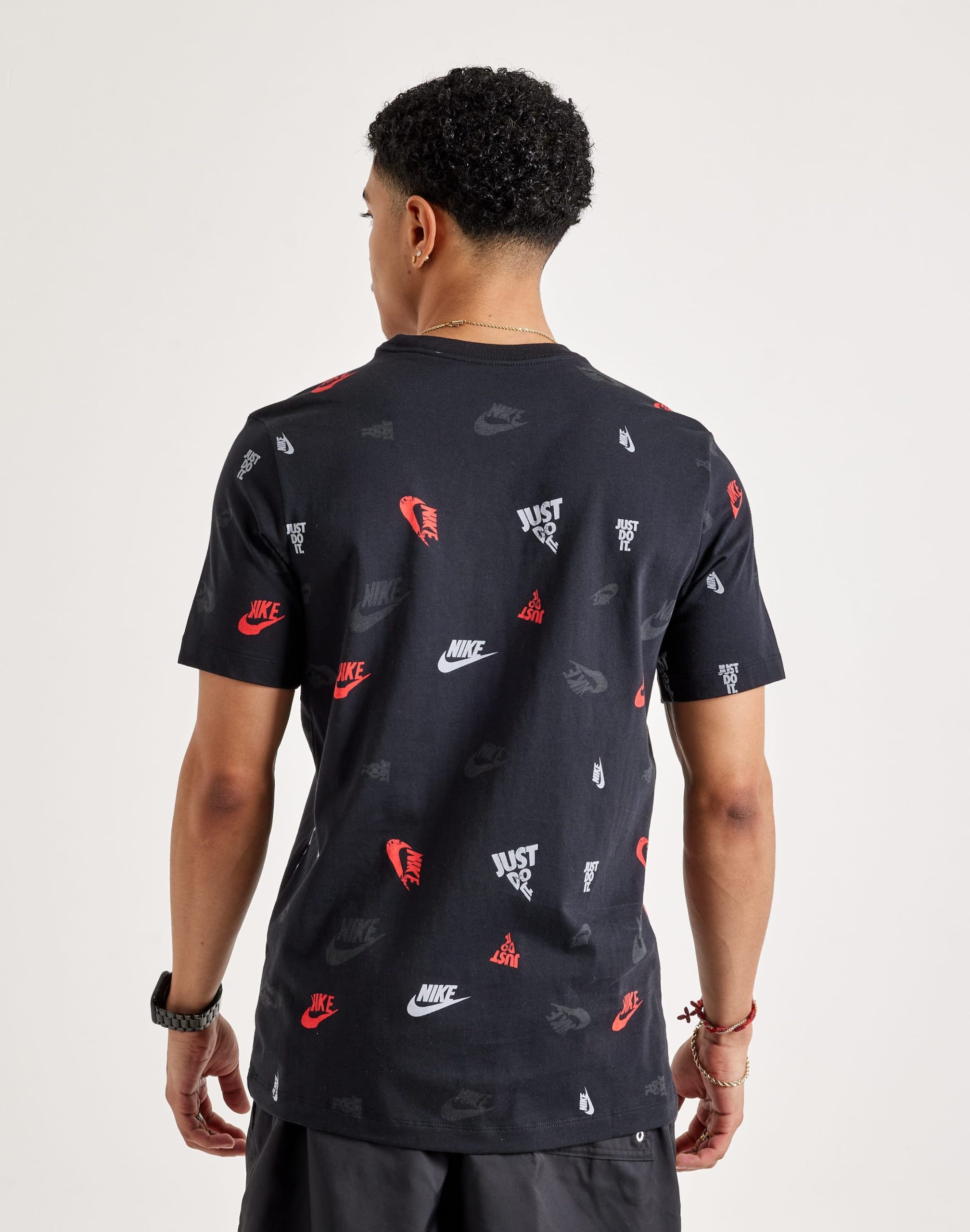 Nike Sportswear Tee - Image 2