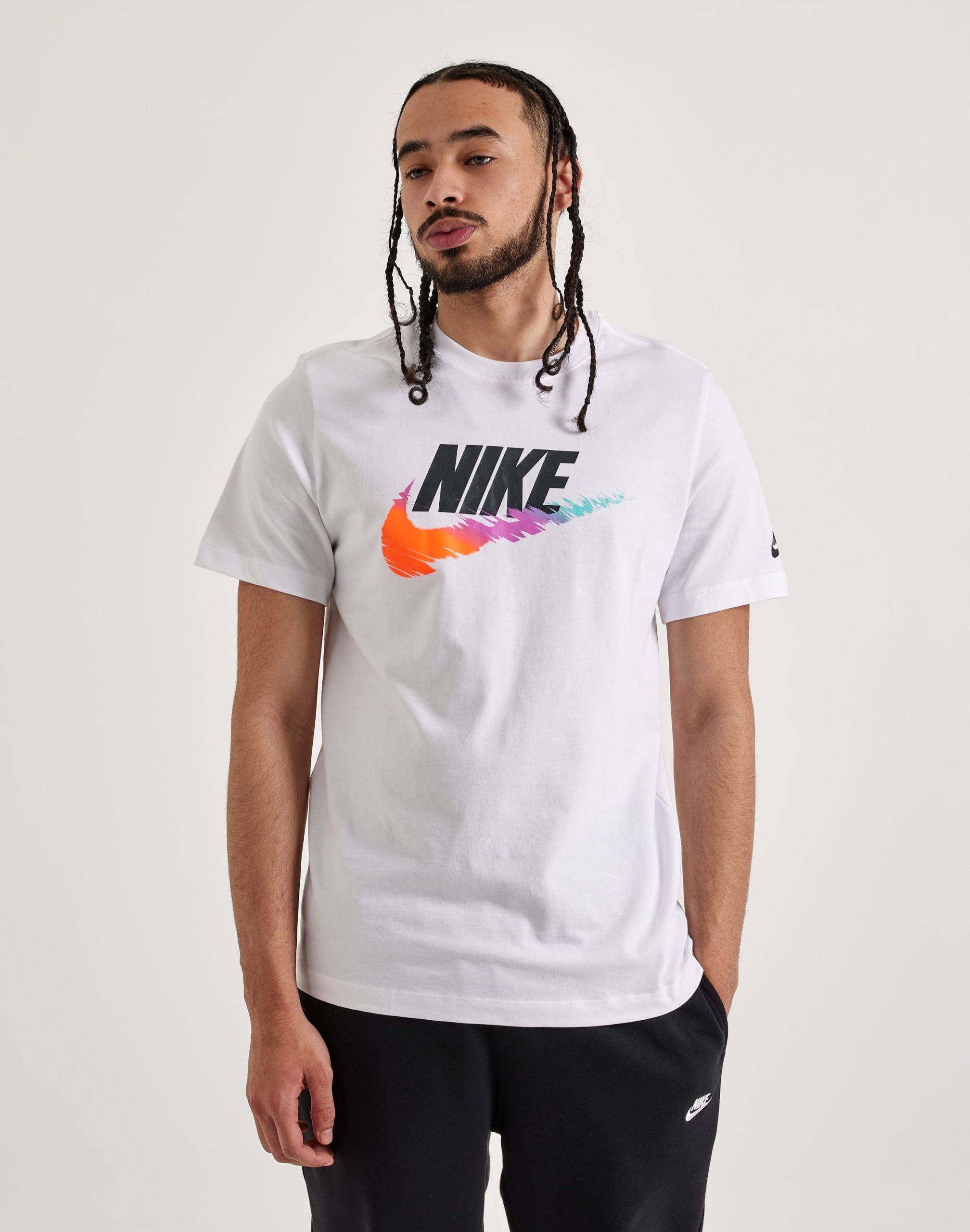 Nike Sportswear Tee
