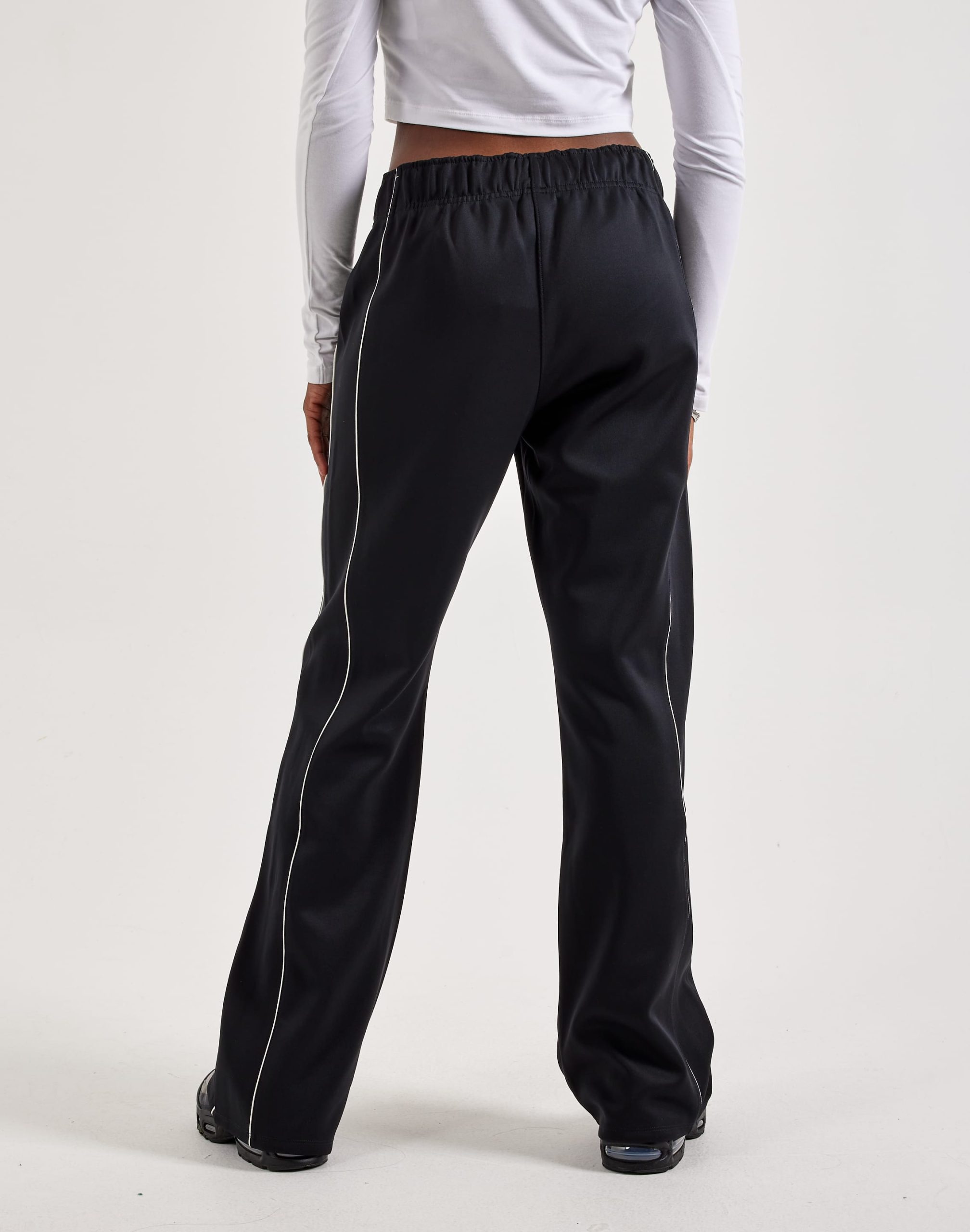 Nike Windrunner Mid-Rise Slim Knit Pants - Image 3