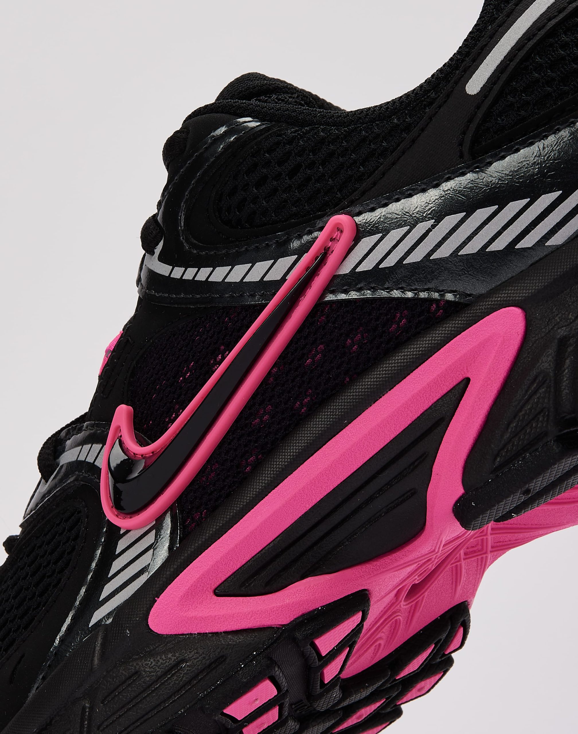 Nike V5 RNR - Image 5