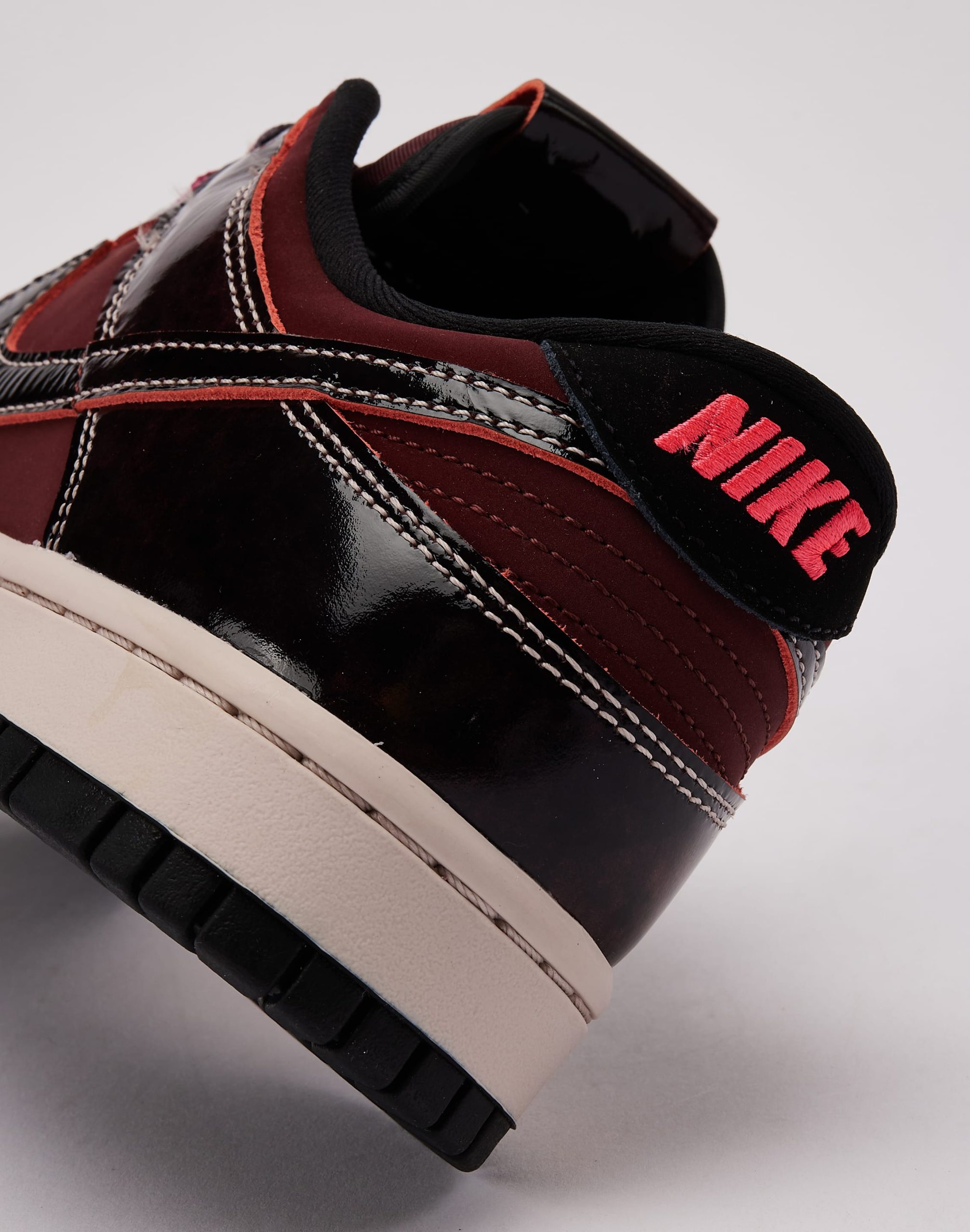 Nike Dunk Low Retro SE - Image 5