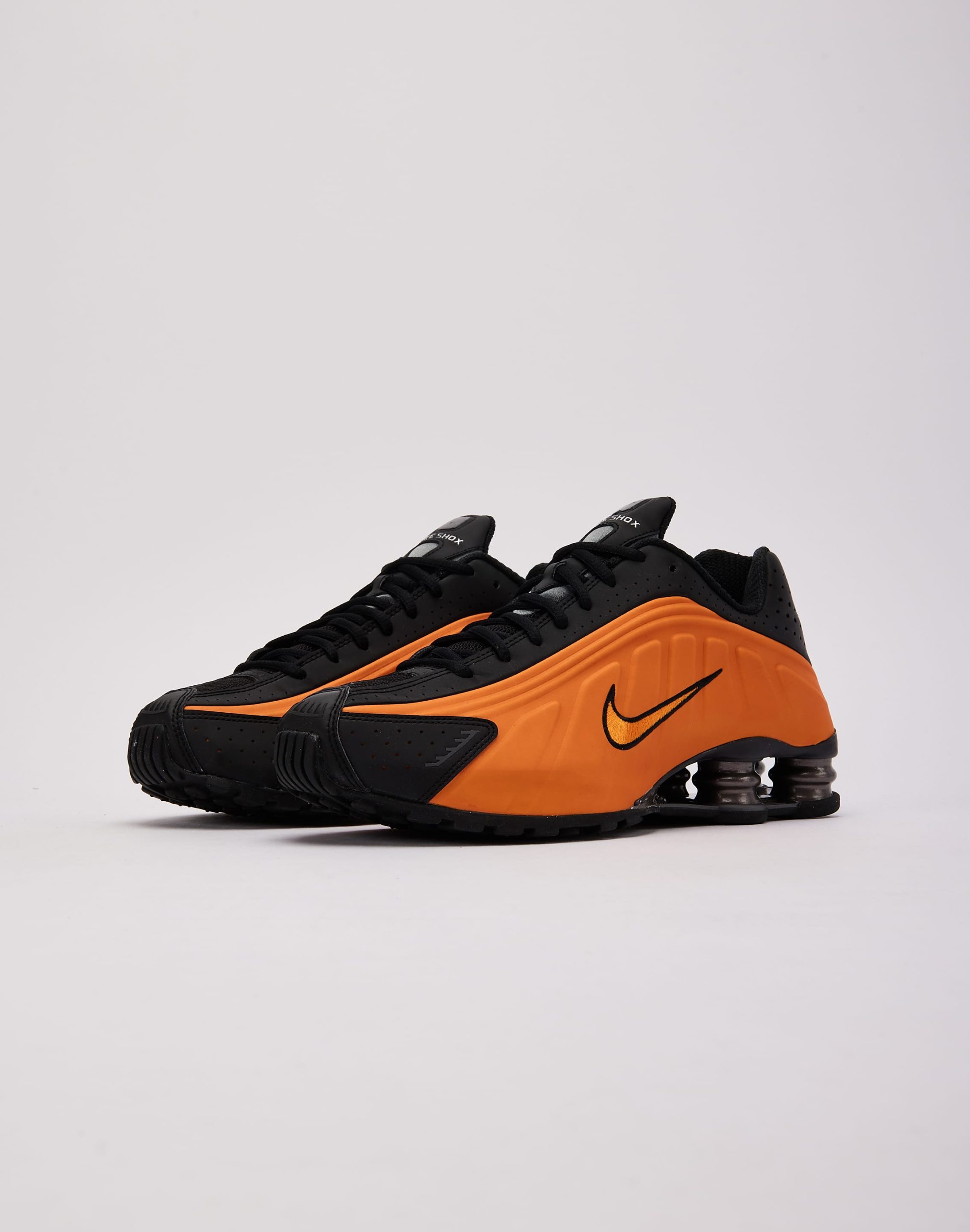 Nike Shox R4 - Image 2