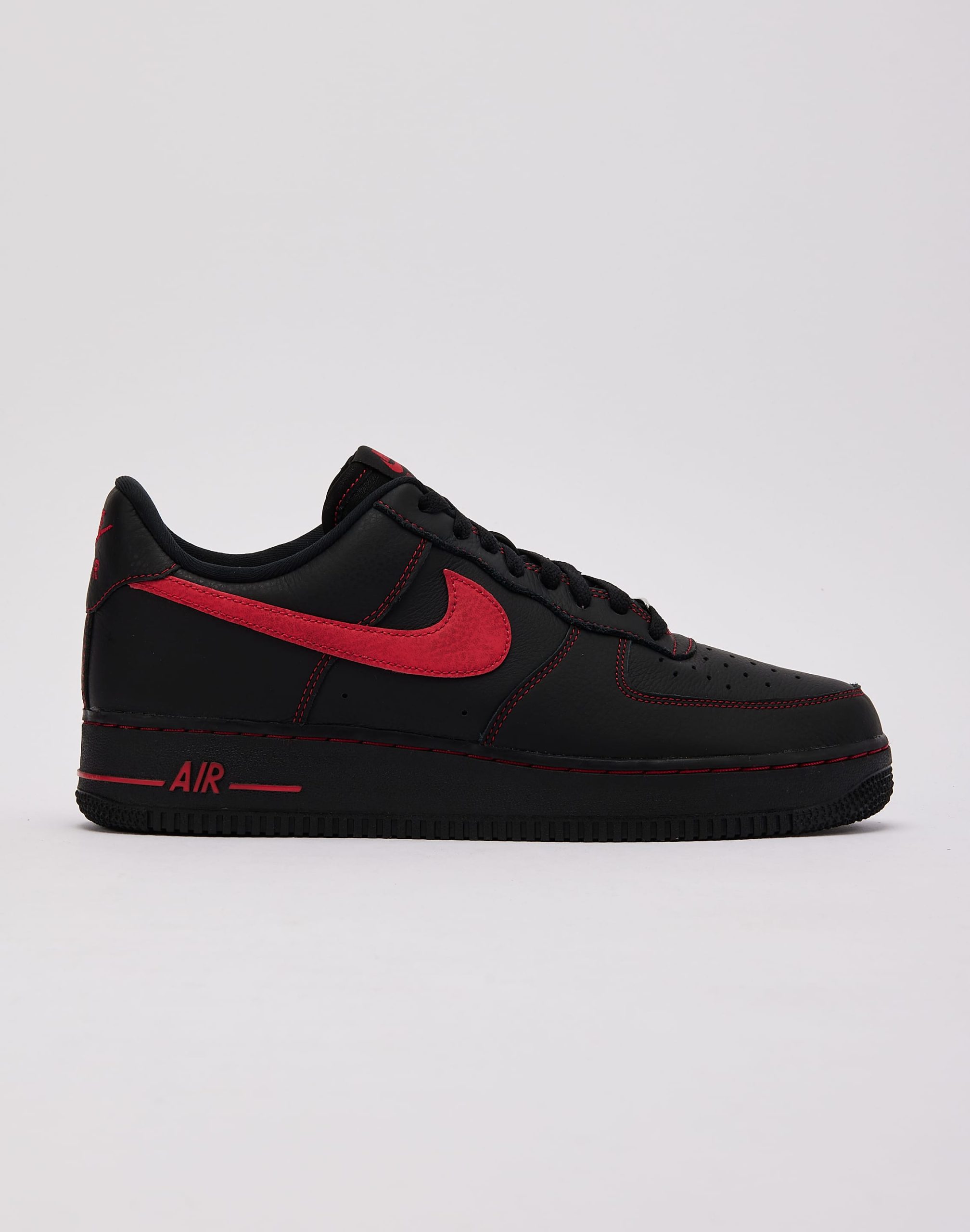 Nike Air Force 1 Low '07 LV8