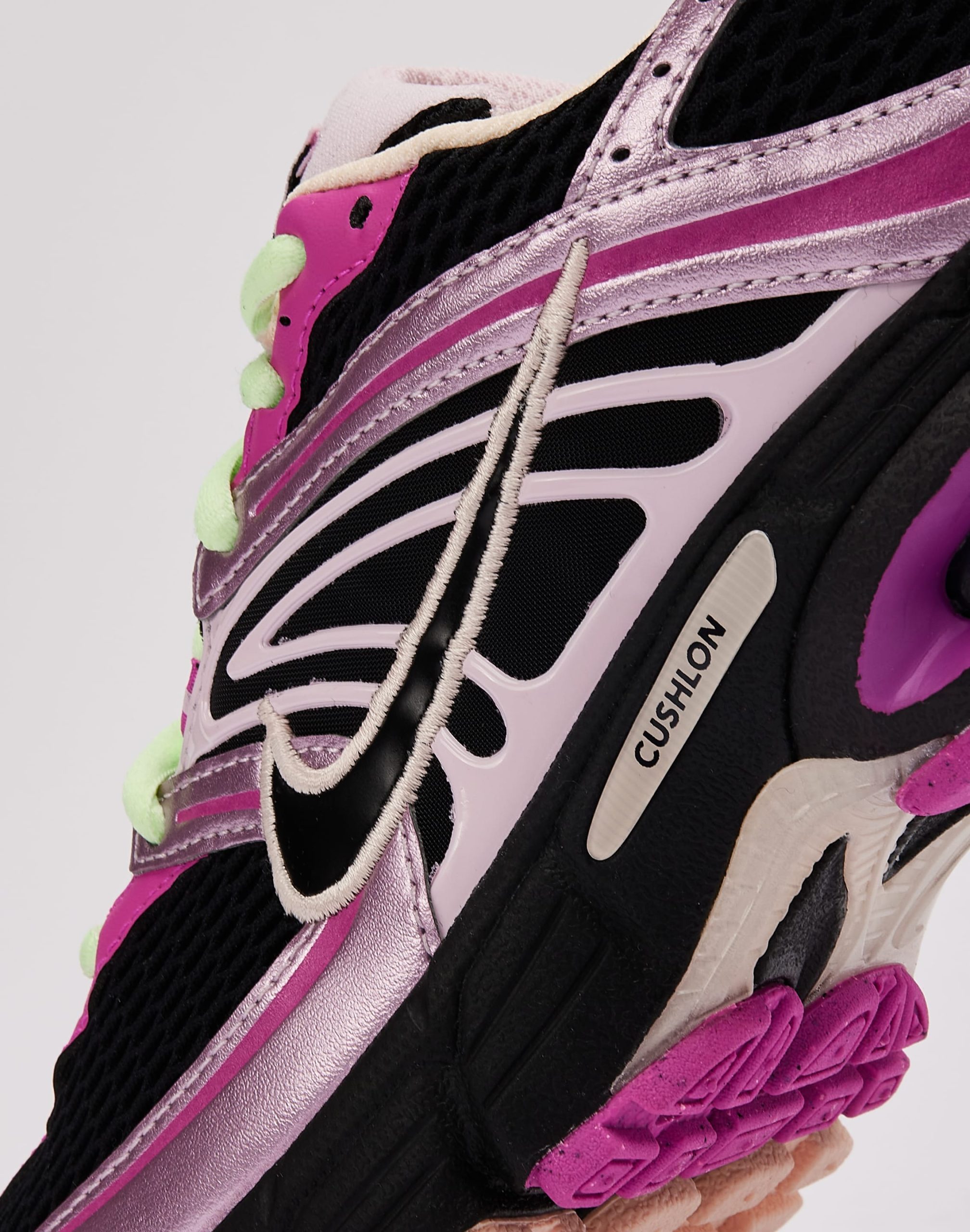 Nike Air Max Moto 2K - Image 5