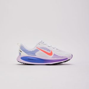 Nike Vomero 18 Grade-School