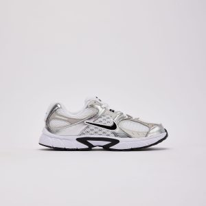 Nike V5 RNR Grade-School