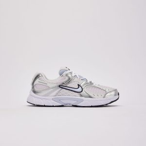 Nike V5 RNR Grade-School