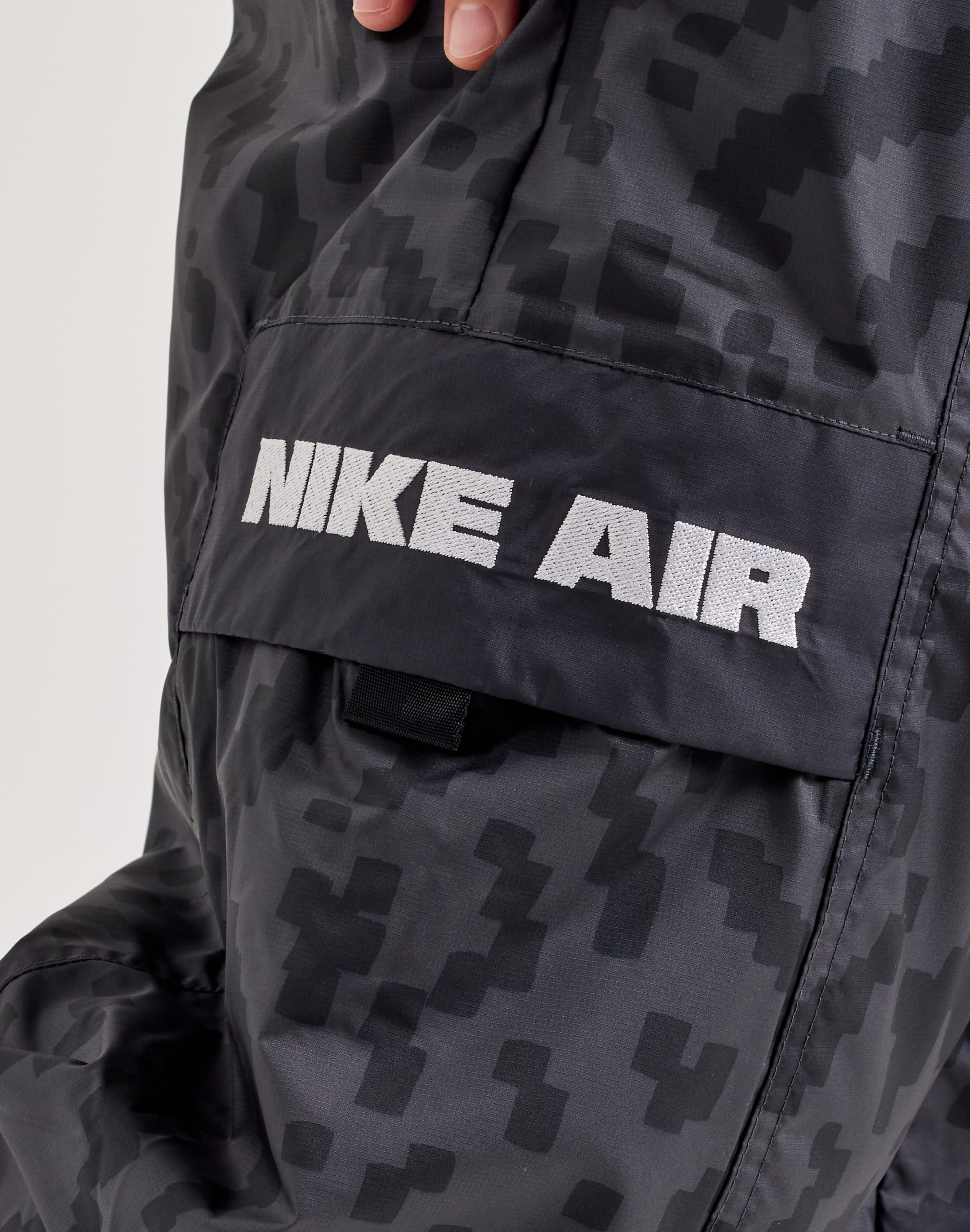Nike Air Woven Cargo Pants - Image 3