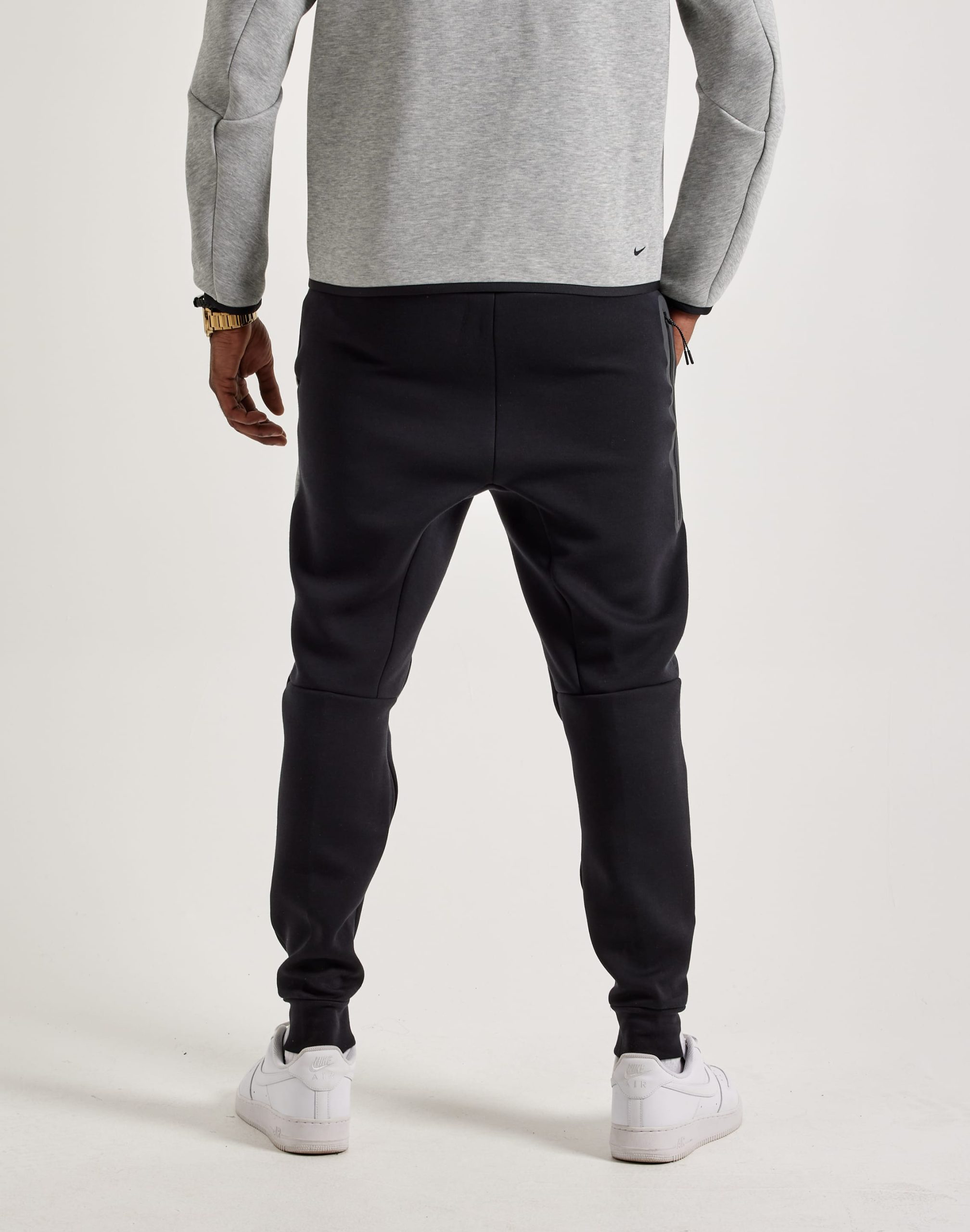 Nike Tech Fleece Joggers - Image 4