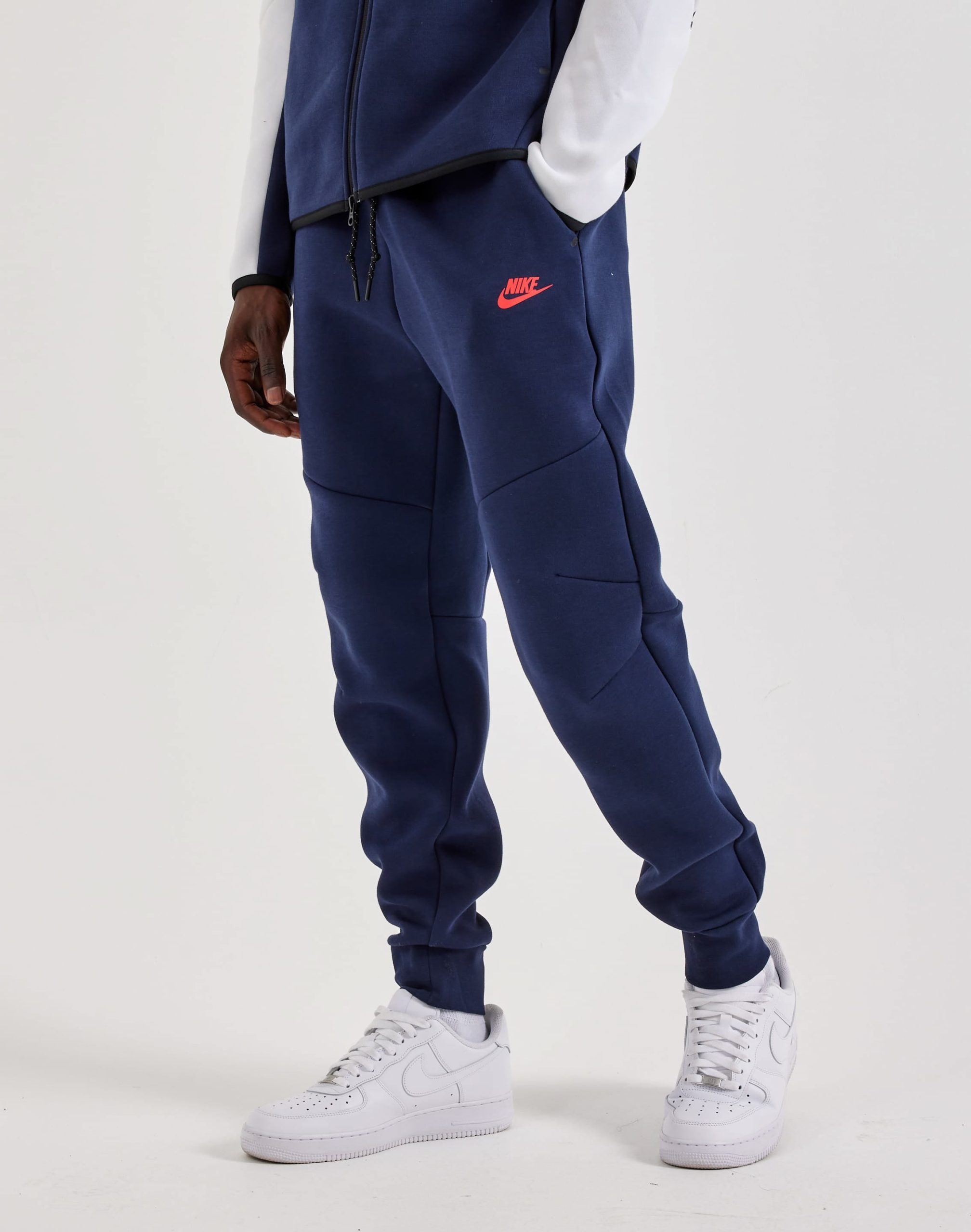 Nike Tech Fleece Joggers - Image 2