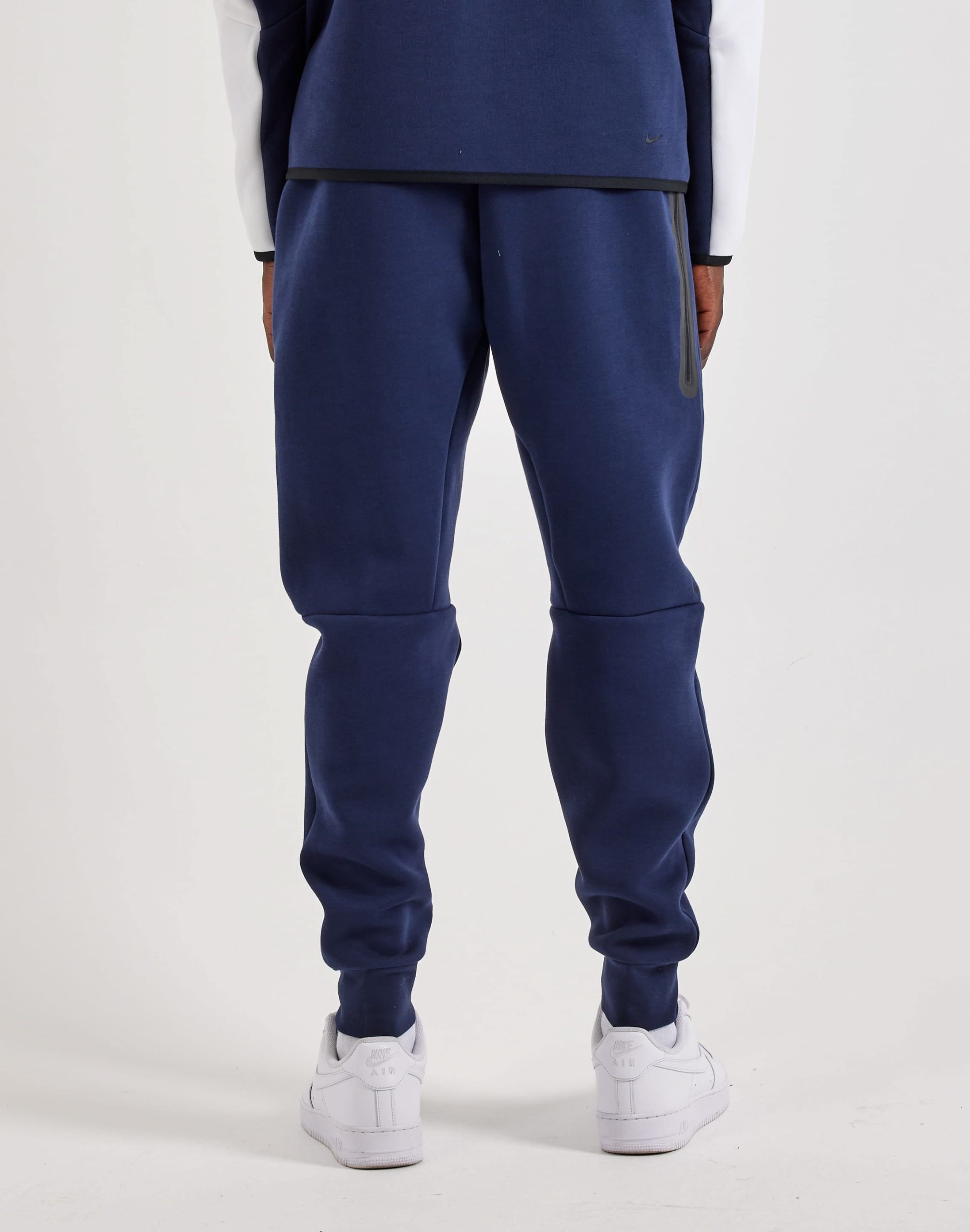 Nike Tech Fleece Joggers - Image 4