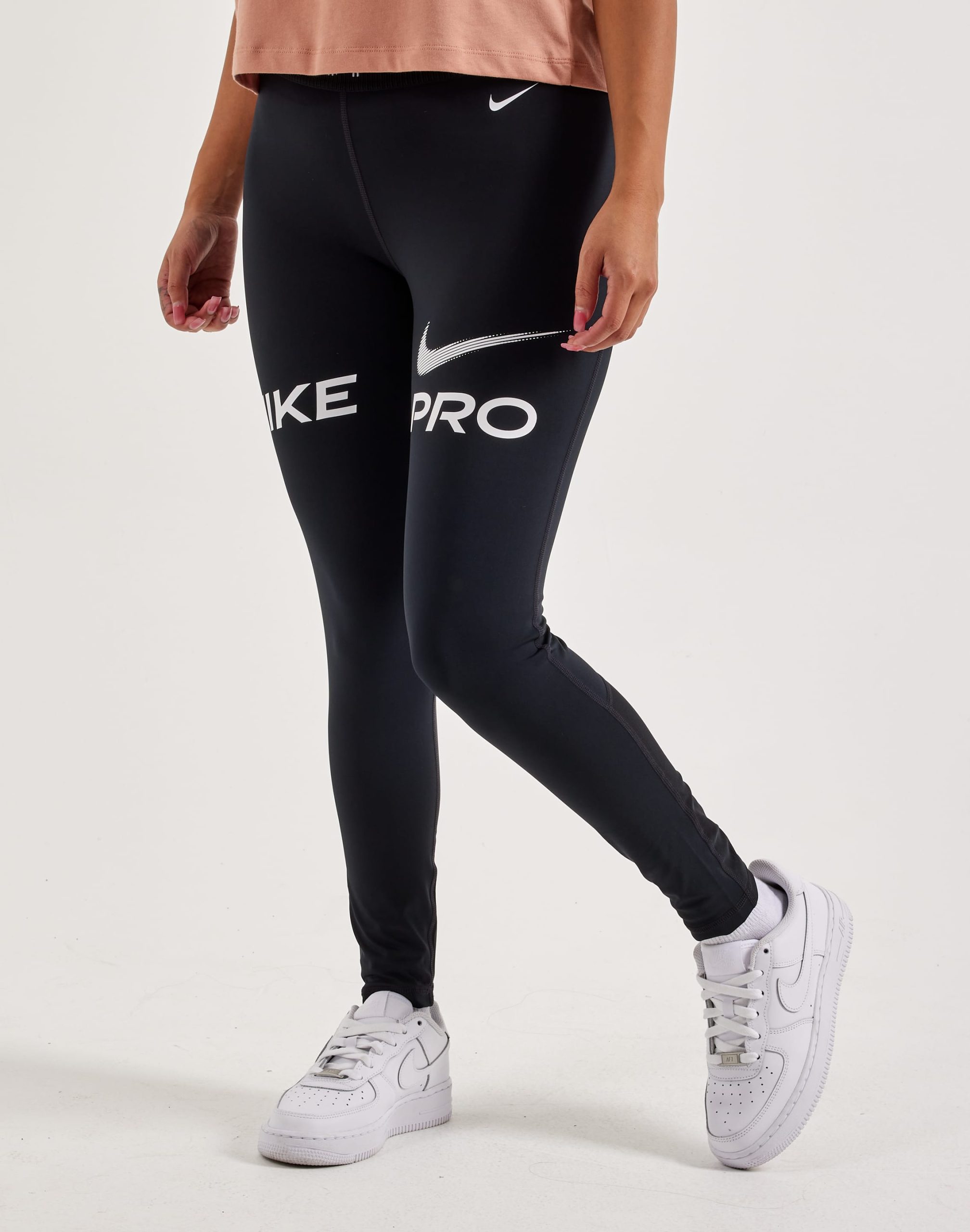 Nike Pro Mid-Rise 7/8 Leggings - Image 2