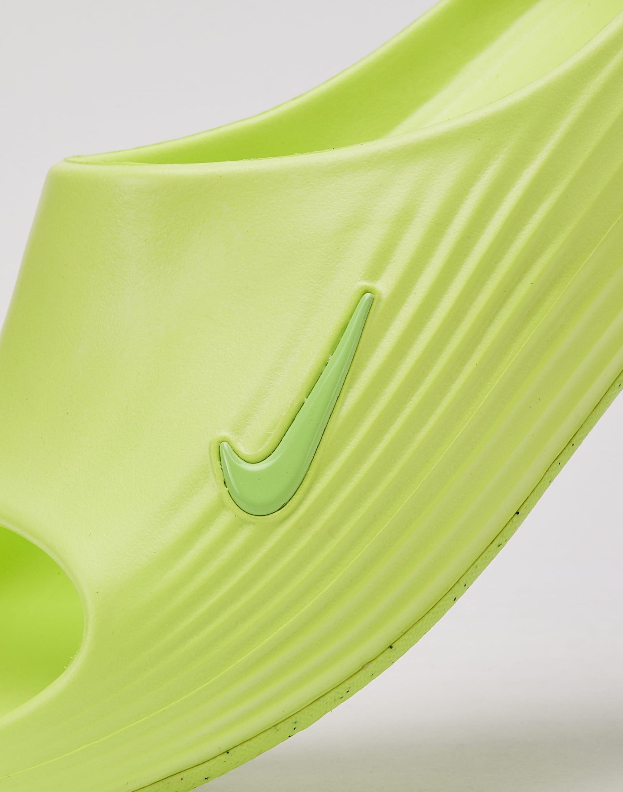 Nike Reactx Rejuven8 Slide - Image 6